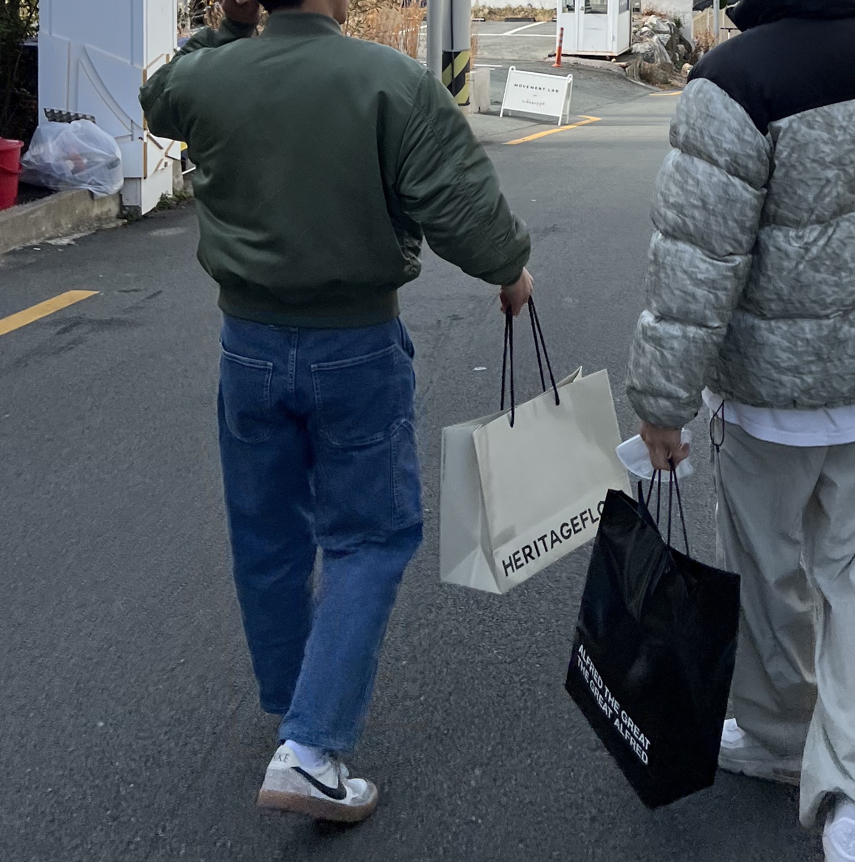 Nike x J.Crew Killshot 2 Sail Midnight Navy 착용 스타일