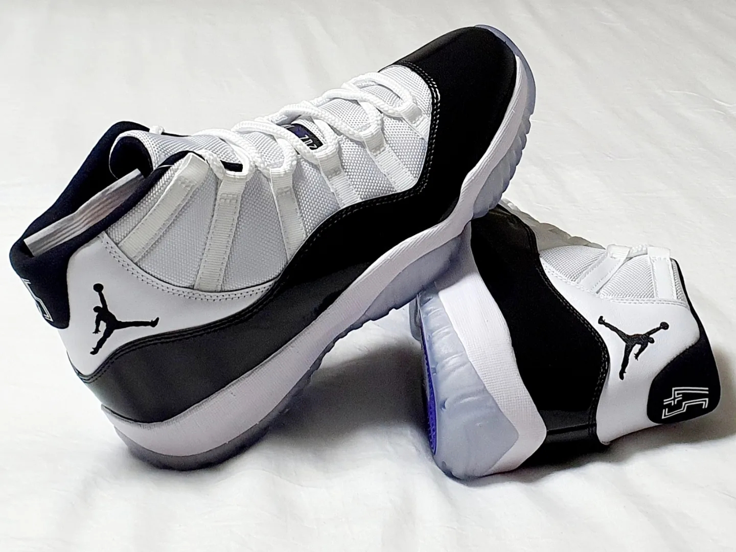 Jordan 11 Retro Concord 2018 착용 스타일 - 1