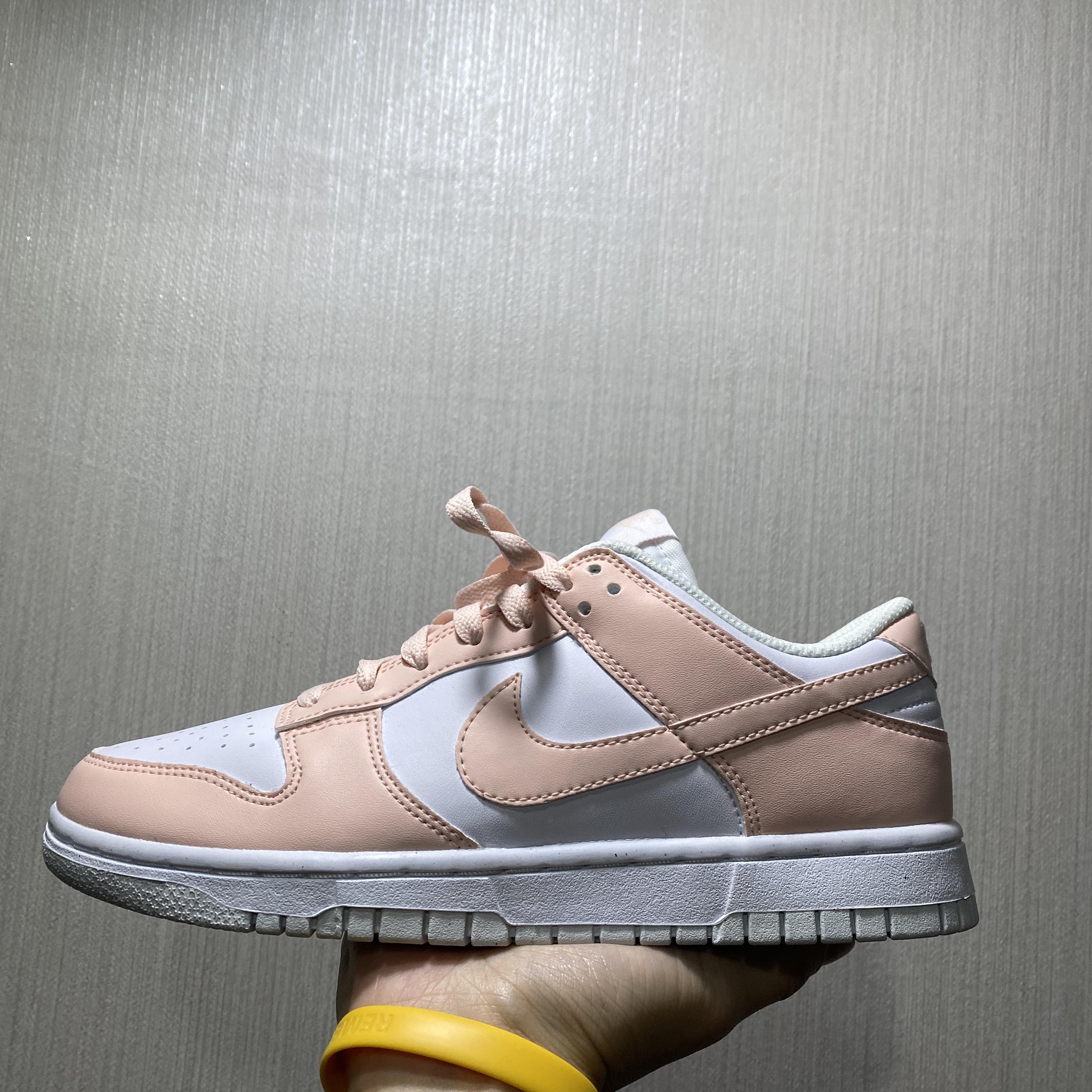 (W) Nike Dunk Low Orange Pearl 착용 스타일