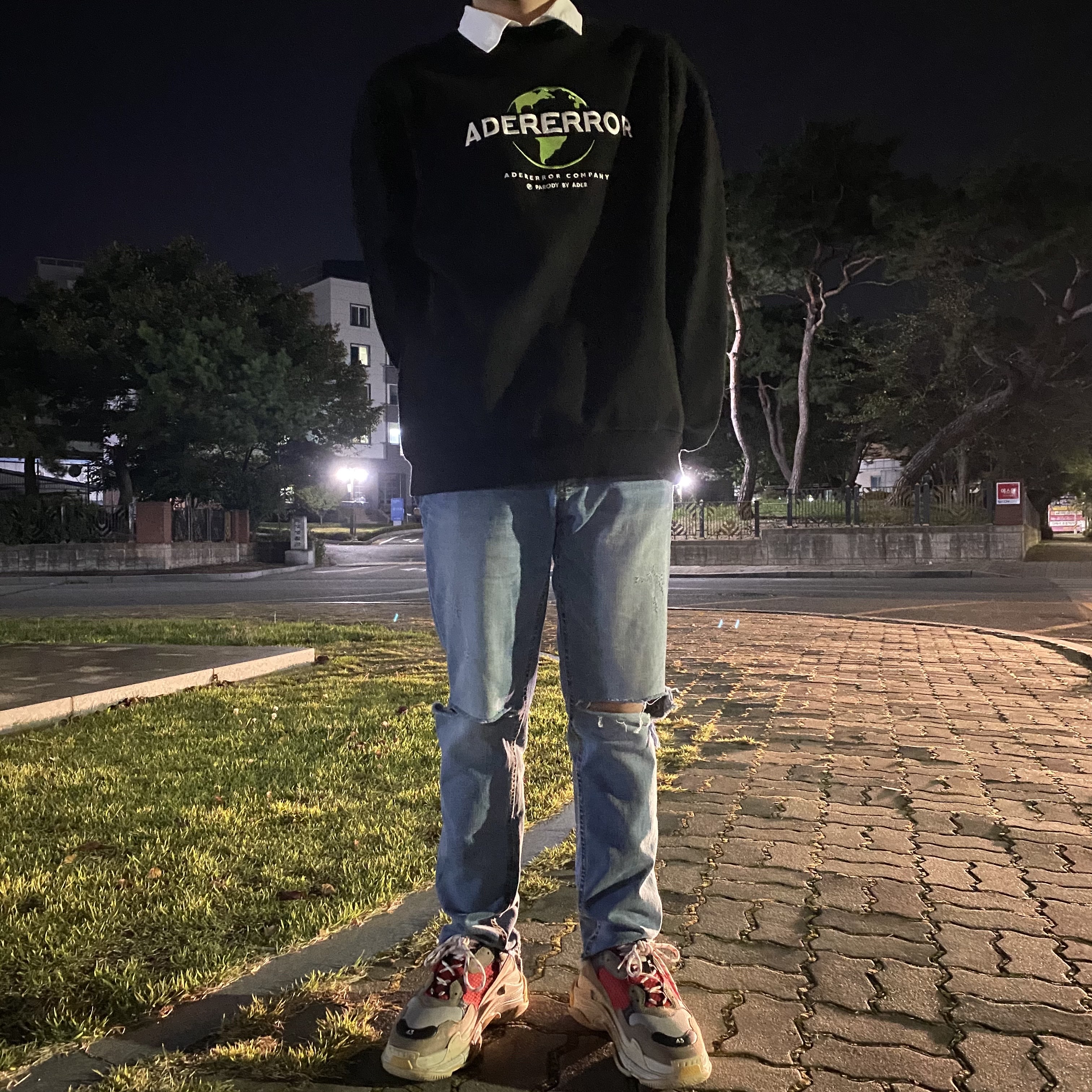 Balenciaga Triple S Grey Red Blue 2018 Reissue 착용 스타일