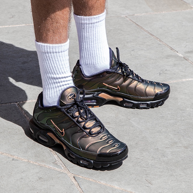 Nike Air Max Plus OG Scarab 착용 스타일 - 1