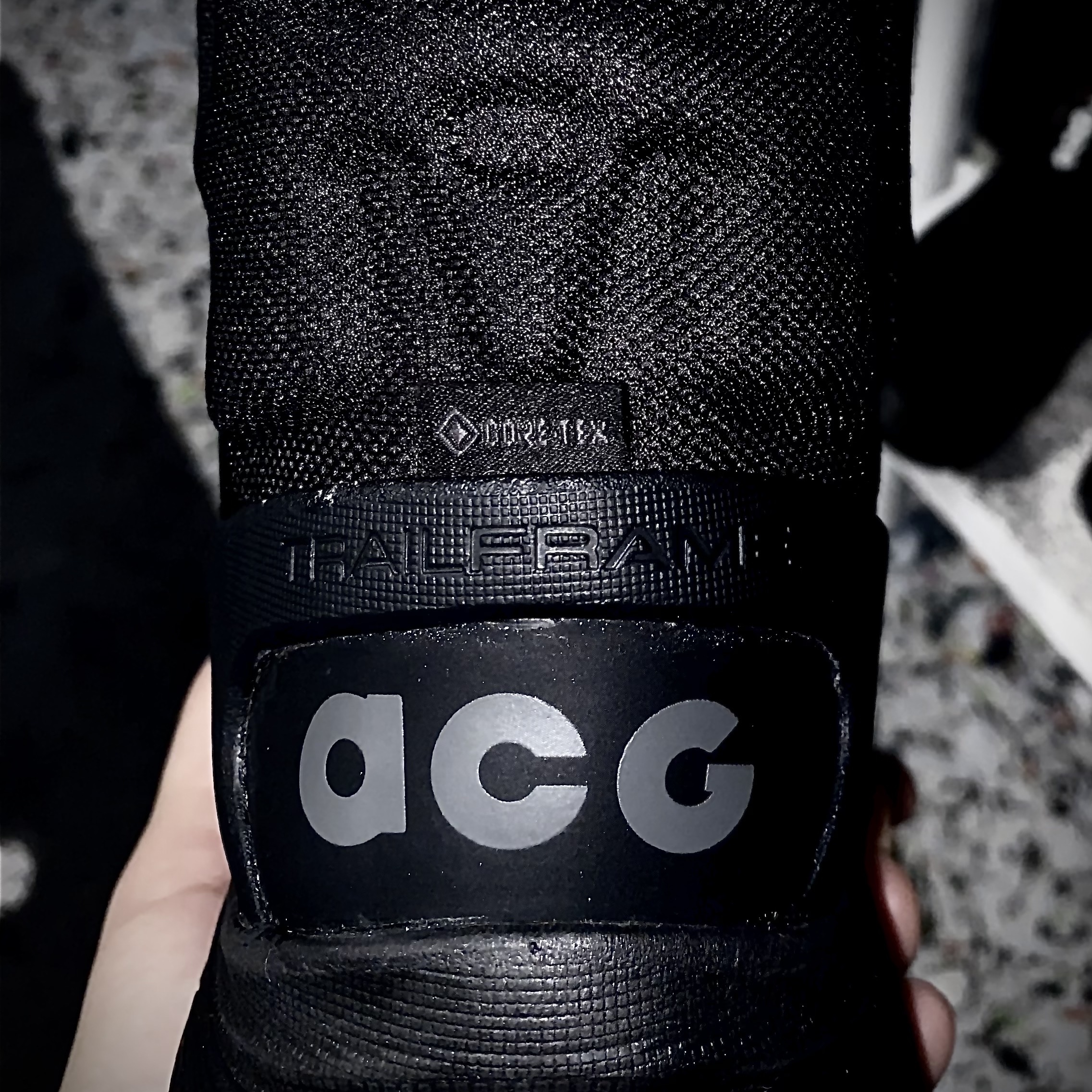 Nike ACG Air Zoom Gaiadome Gore-Tex Black 착용 스타일 - 3