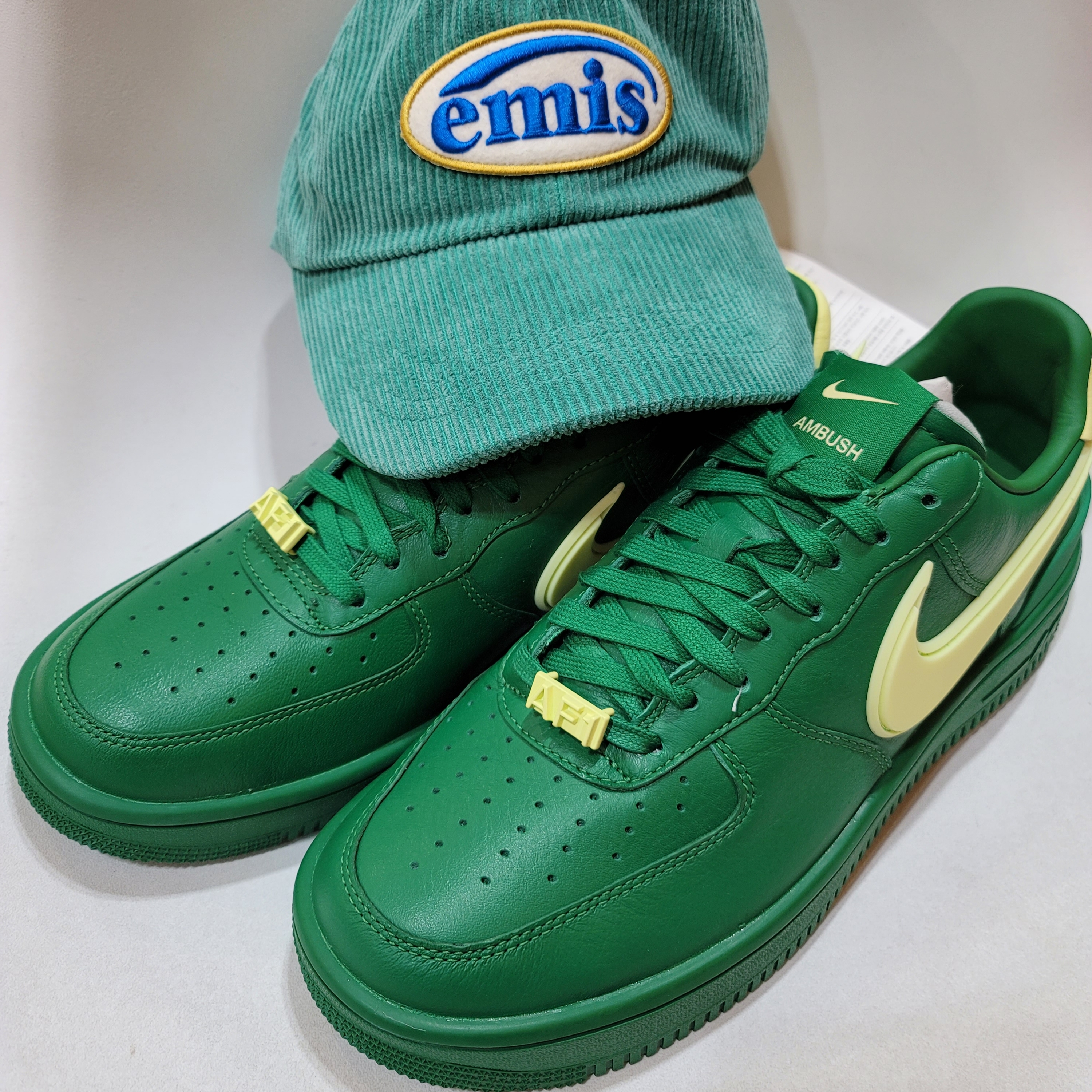 Nike x Ambush Air Force 1 Low SP Pine Green and Citron 착용 스타일