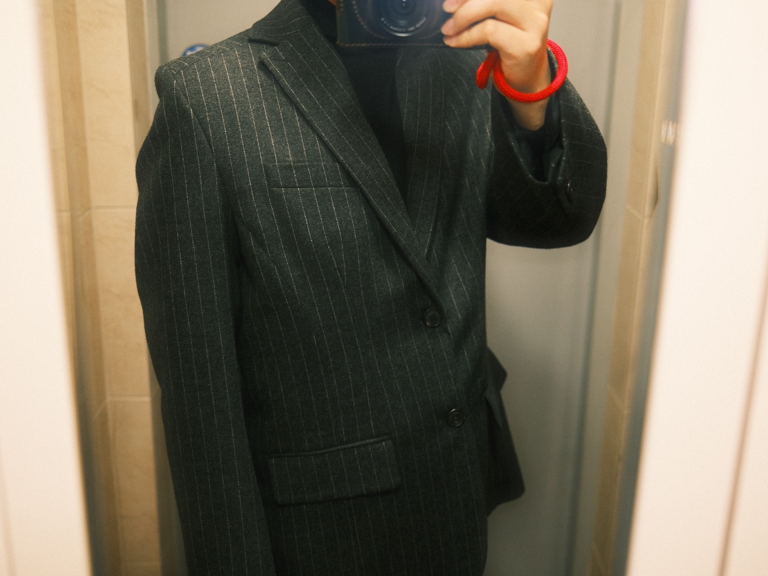 Zara x Ader Error Striped Oversize Blazer Grey 착용 스타일 - 1