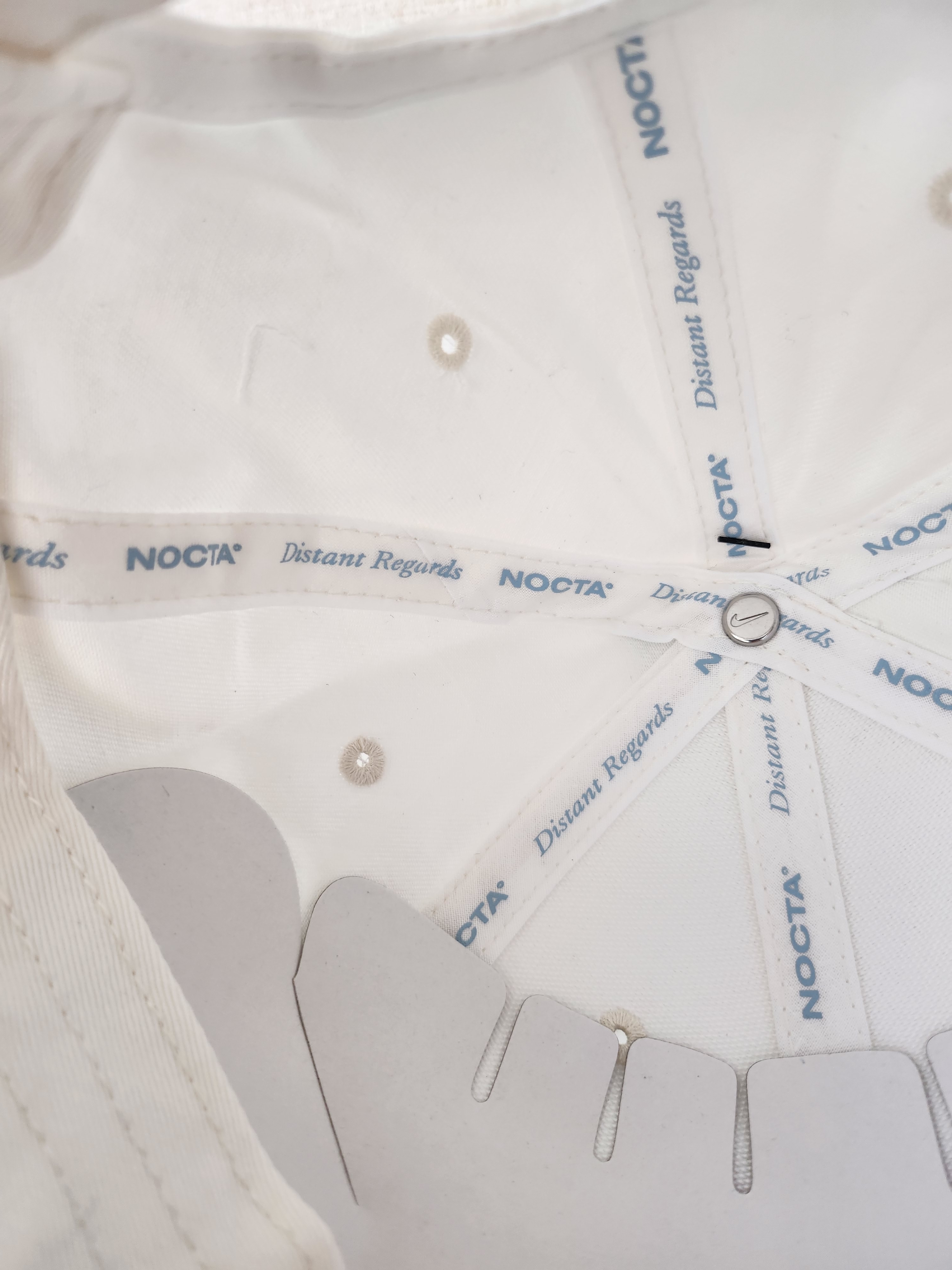 Nike x Drake Nocta NRG LU L91 Cap White 착용 스타일 - 2