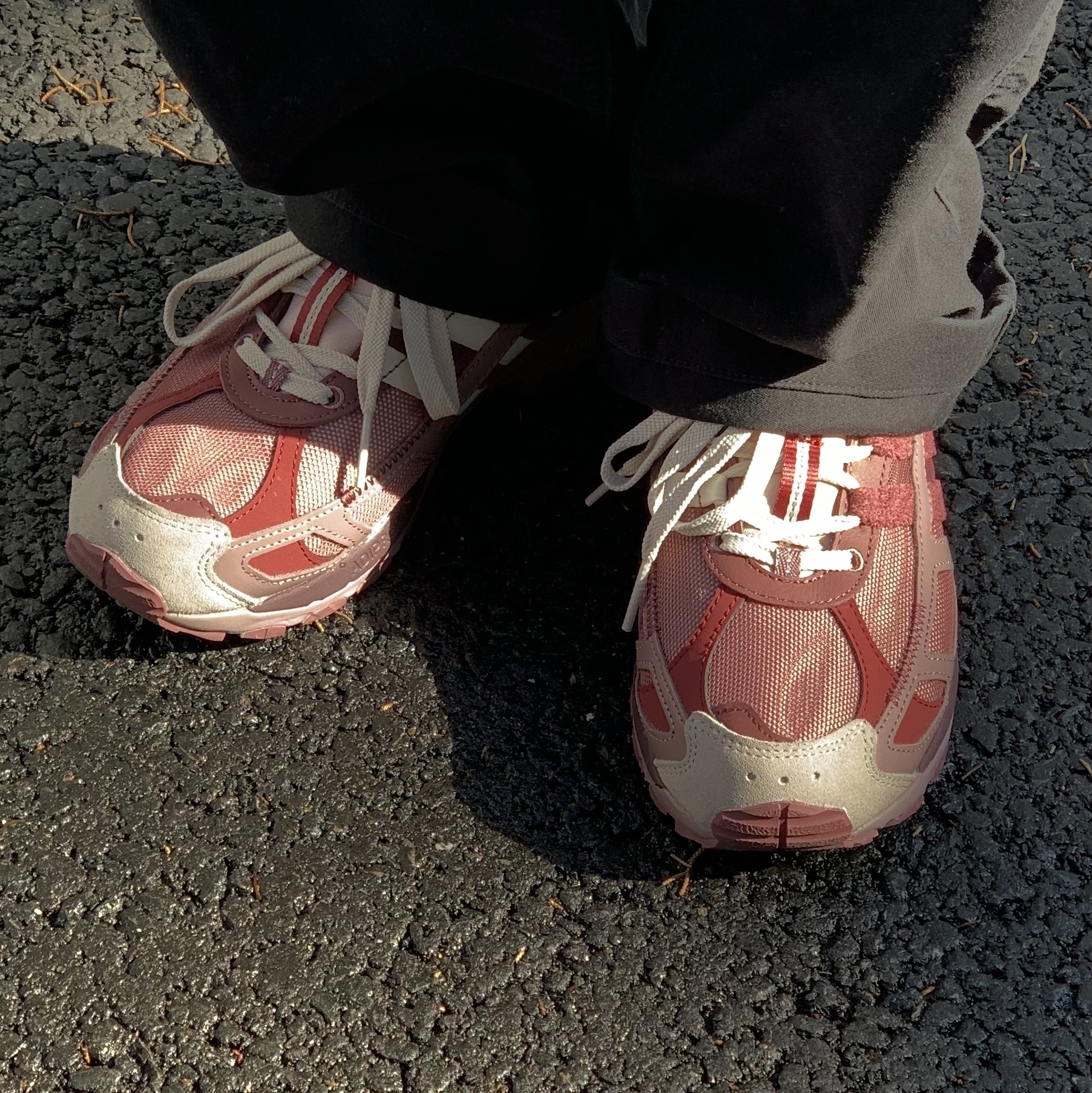 Adidas x Song for the Mute Shadowturf Purple Burgundy 착용 스타일
