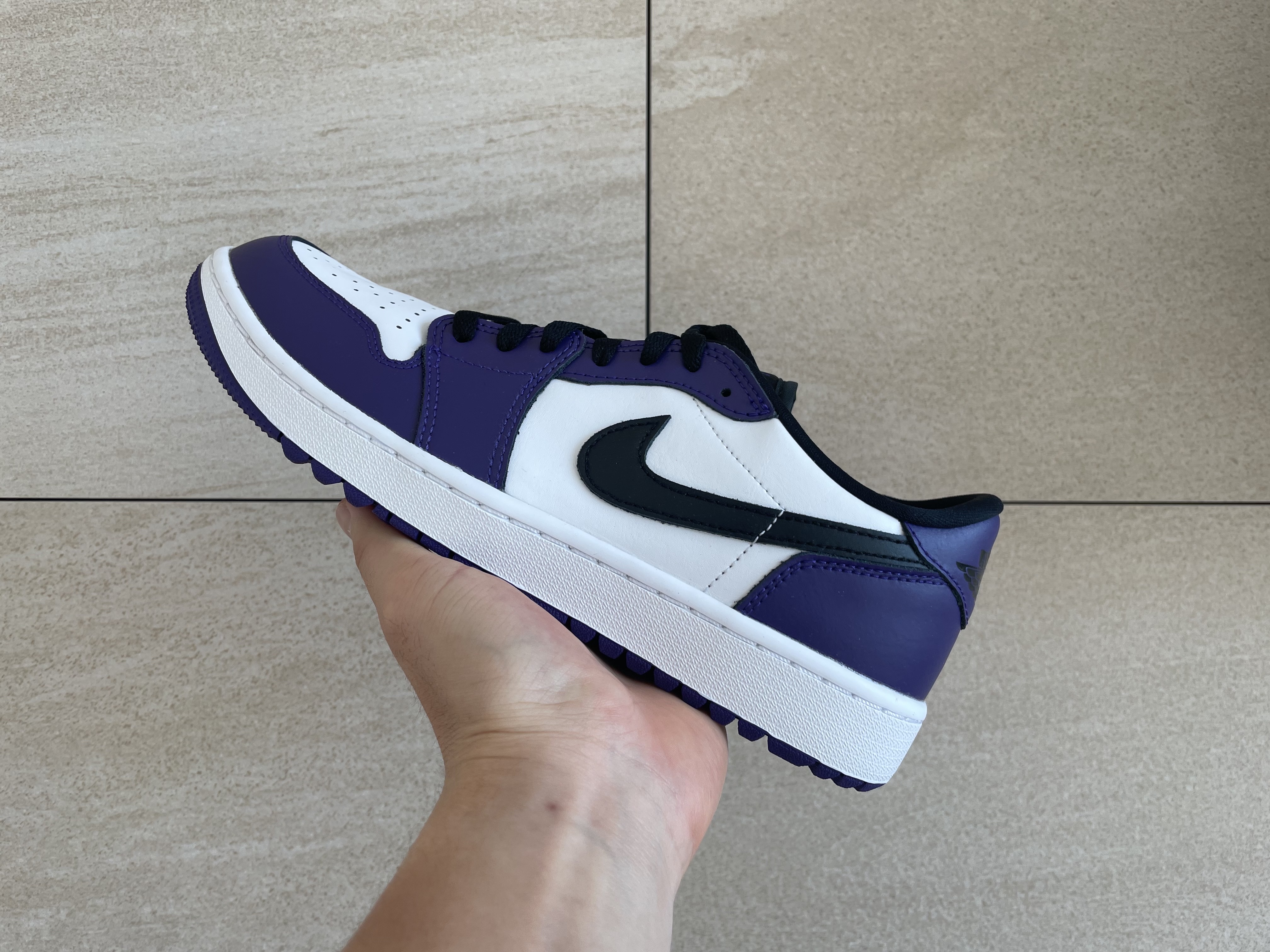 Jordan 1 Low Golf Court Purple 착용 스타일