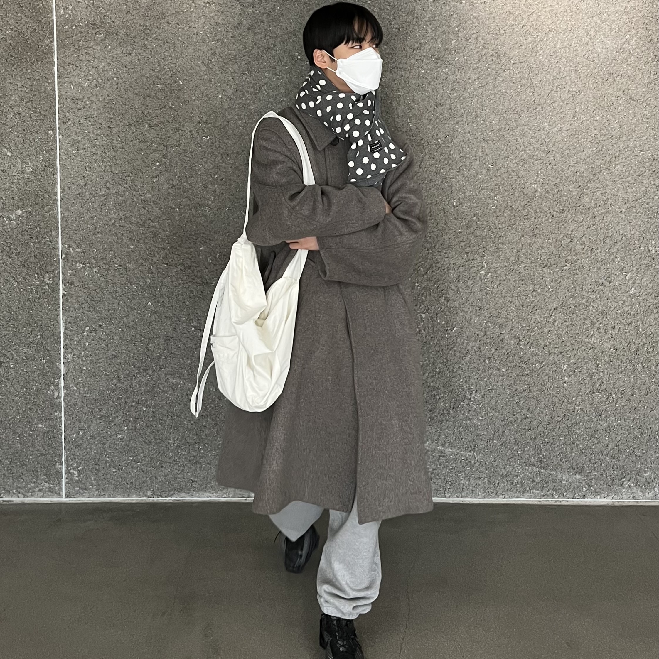 Nike x Matthew M Williams Zoom 004 Triple Black, Nike NRG Solo Swoosh Fleece Pants Dark Grey Heather - US/EU 착용 스타일 - 3