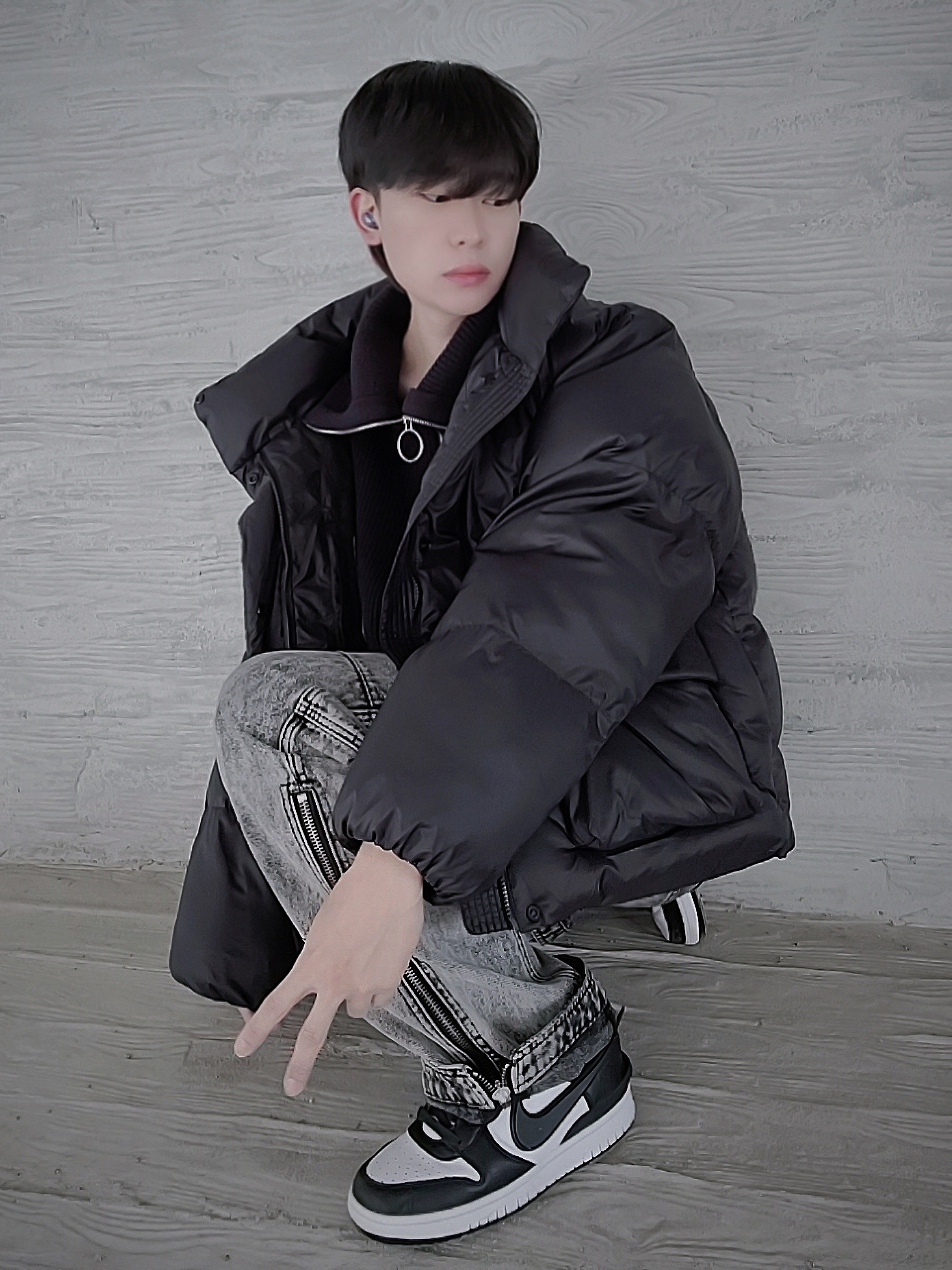 Nike x Ambush Dunk High Black 착용 스타일 - 1