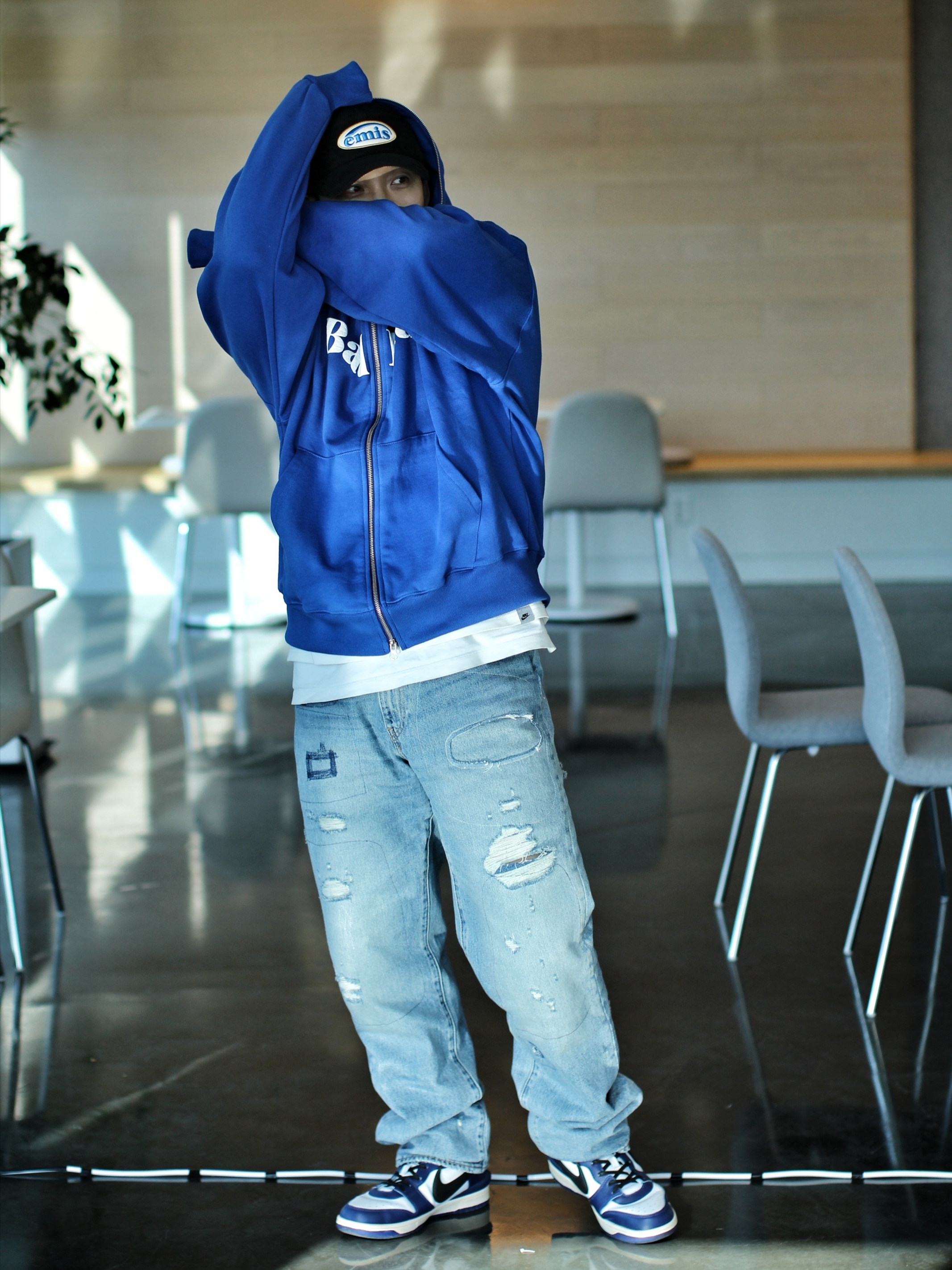 Nike x Ambush Dunk High Deep Royal Blue 착용 스타일 - 1