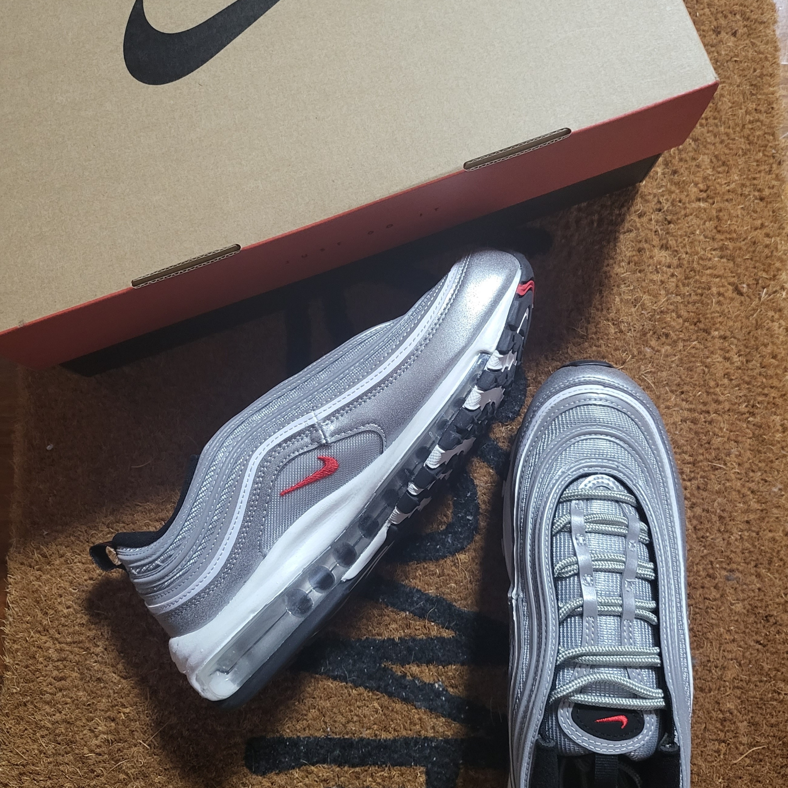 (W) Nike Air Max 97 OG Silver Bullet 2022 착용 스타일