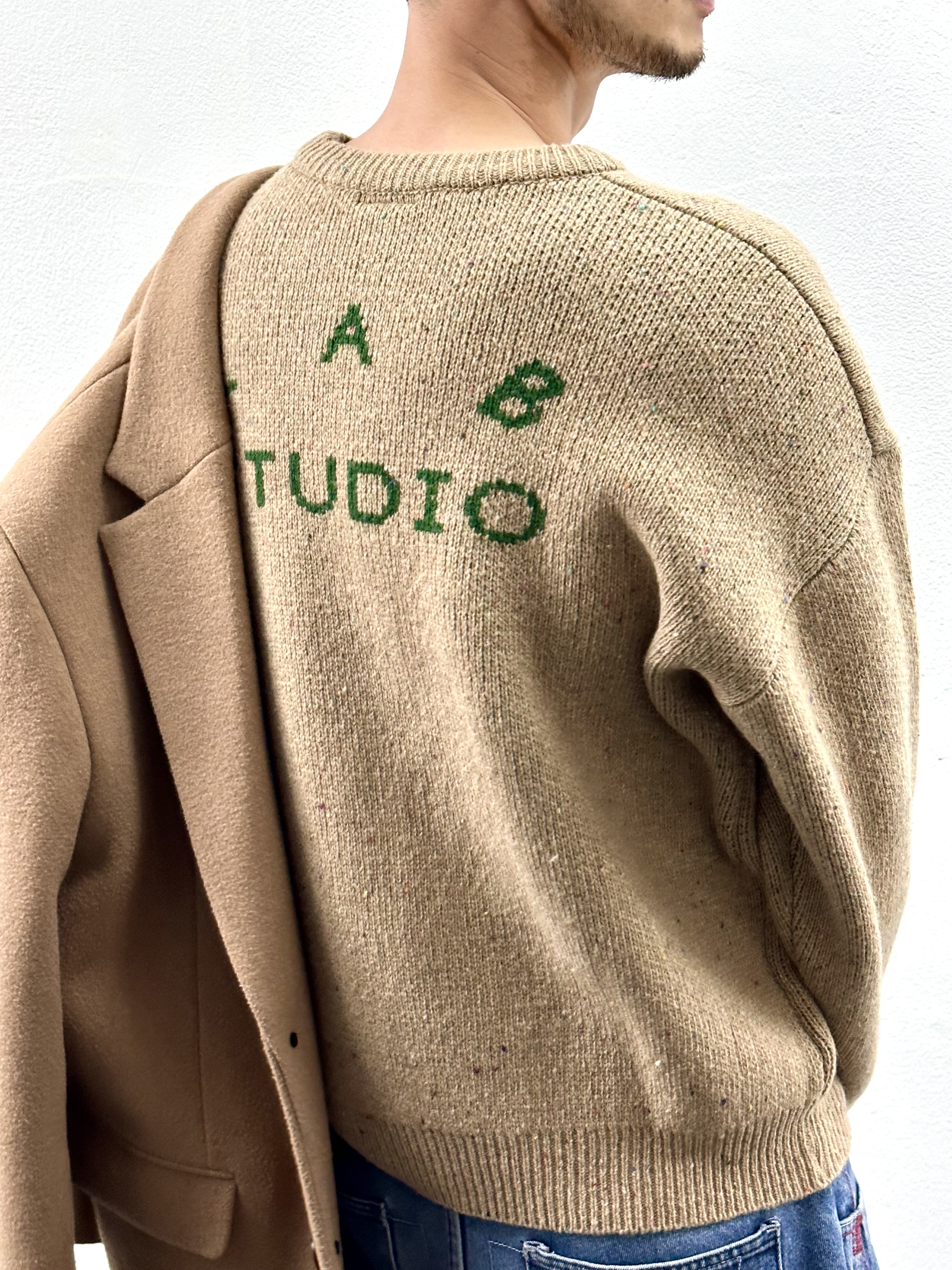 IAB Studio x Saddler Haus Knit Basil 착용 스타일