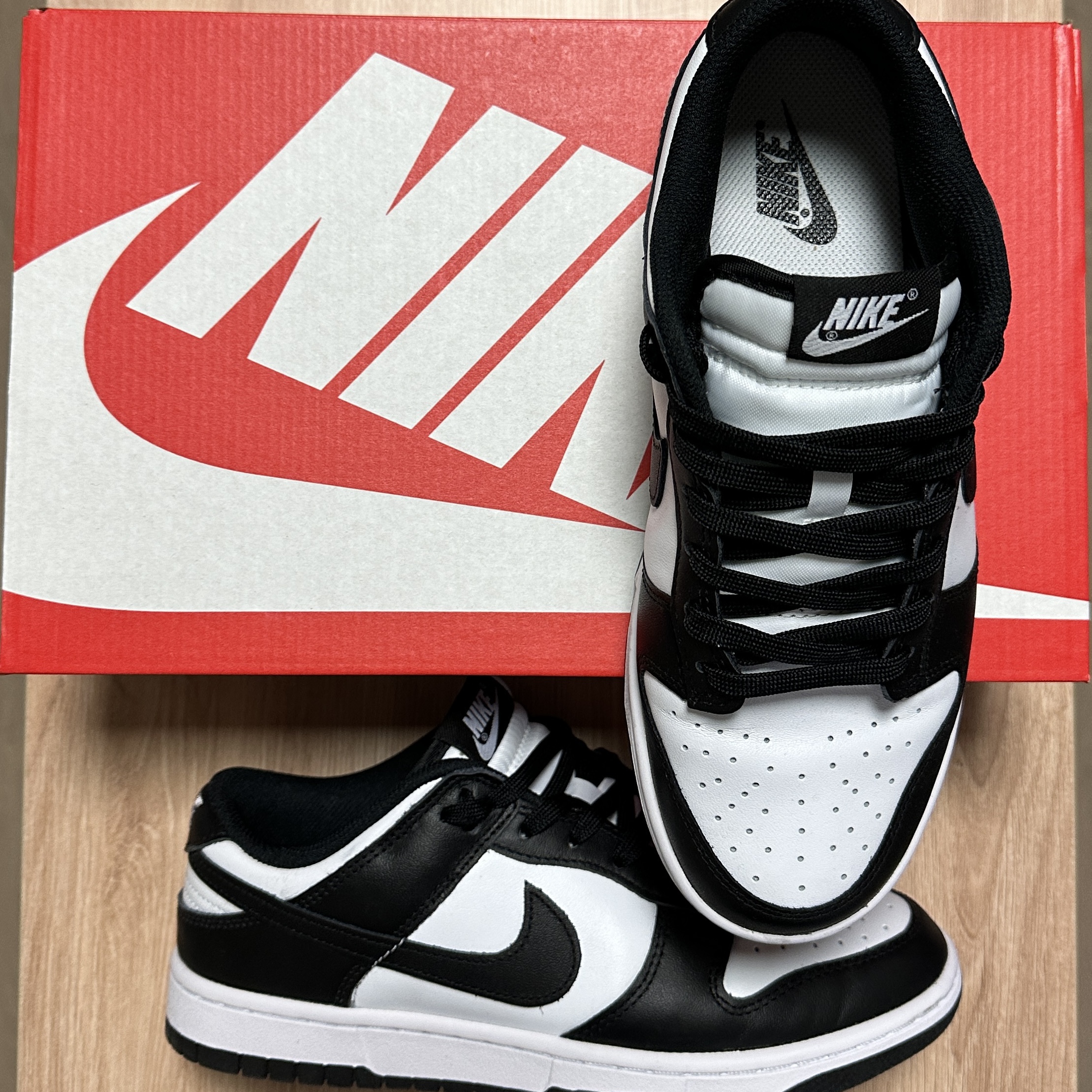 (W) Nike Dunk Low Black 착용 스타일