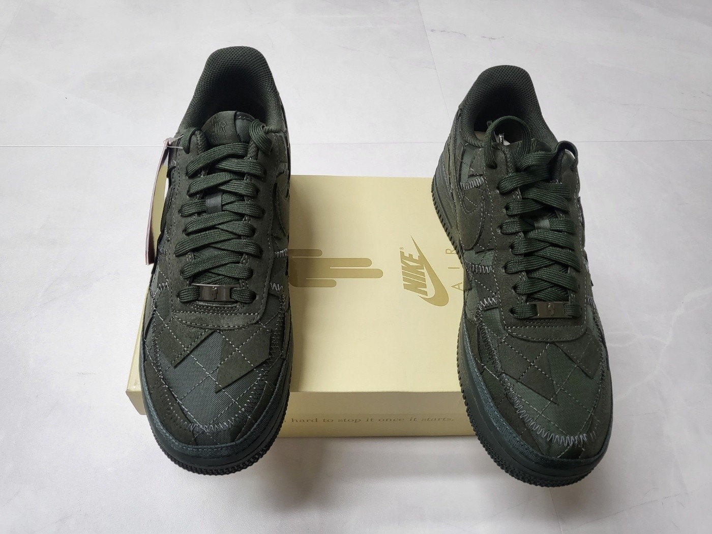 Nike x Billie Eilish Air Force 1 Low '07 SP Sequoia 착용 스타일 - 4