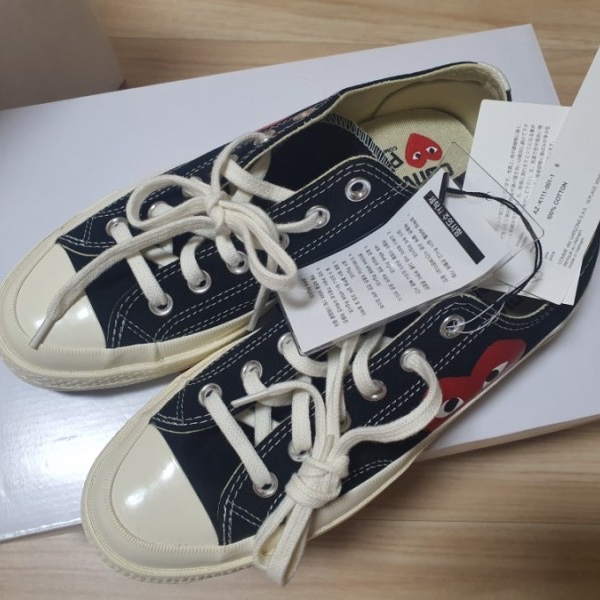 Converse x Play Comme des Garcons Chuck 70 Ox Black 착용 스타일