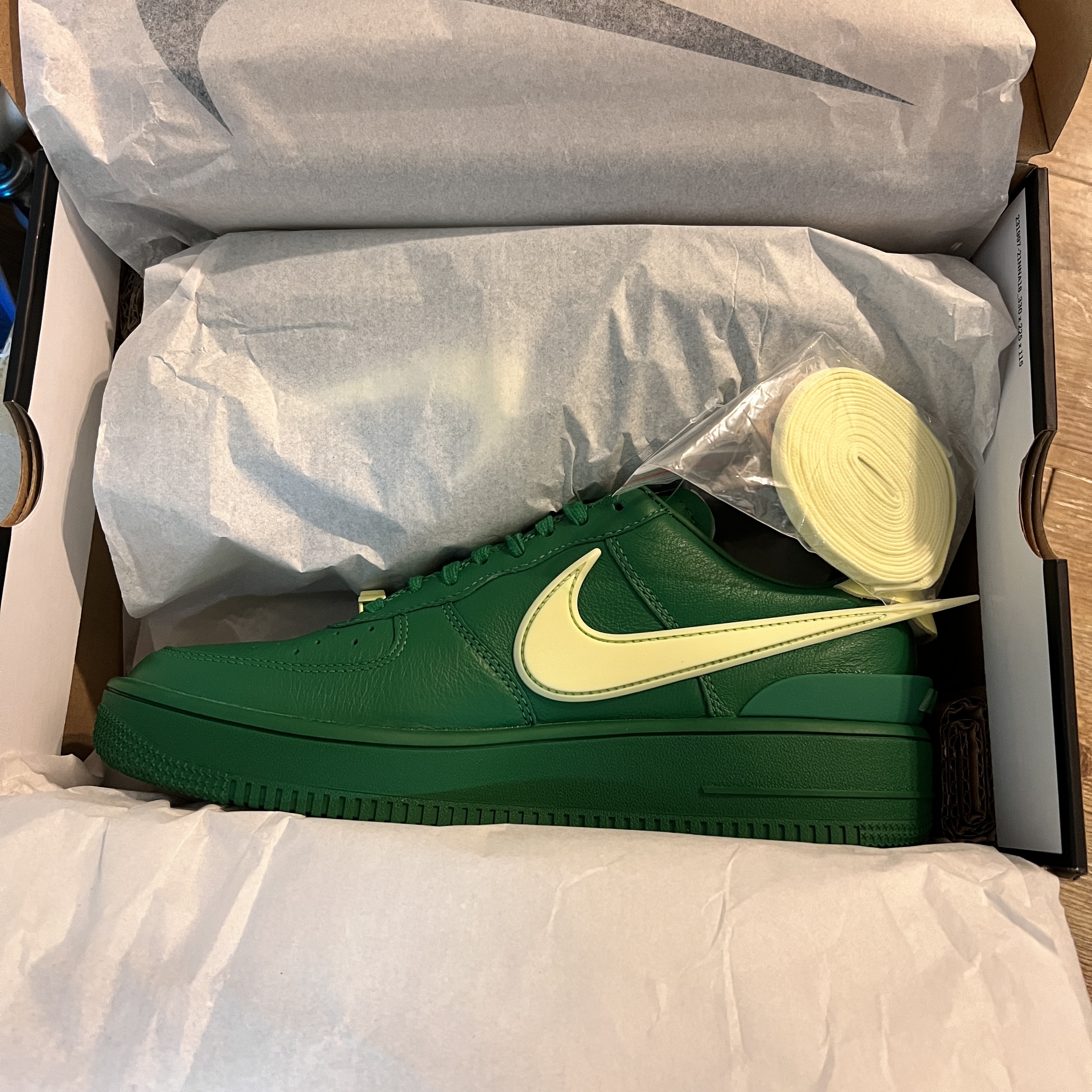 Nike x Ambush Air Force 1 Low SP Pine Green and Citron 착용 스타일