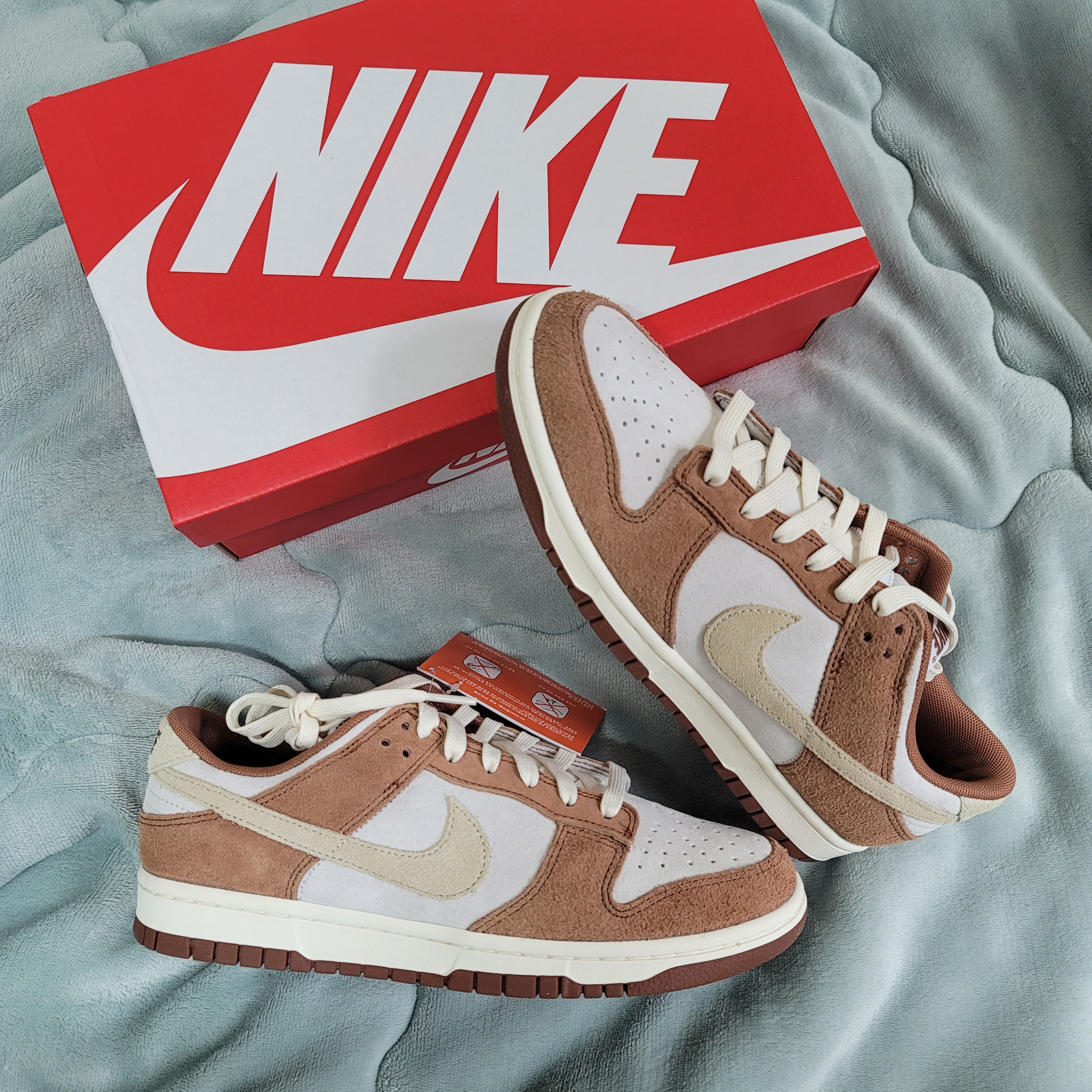Nike Dunk Low Pro Premium Medium Curry 착용 스타일