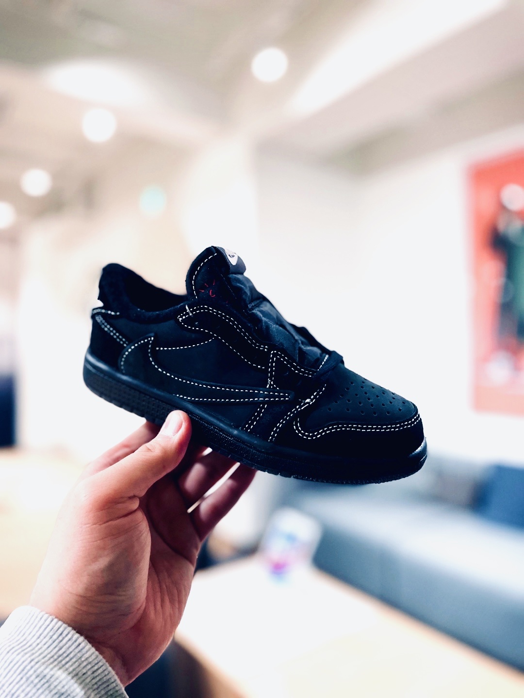 (PS) Jordan 1 x Travis Scott Retro Low OG SP Black Phantom 착용 스타일
