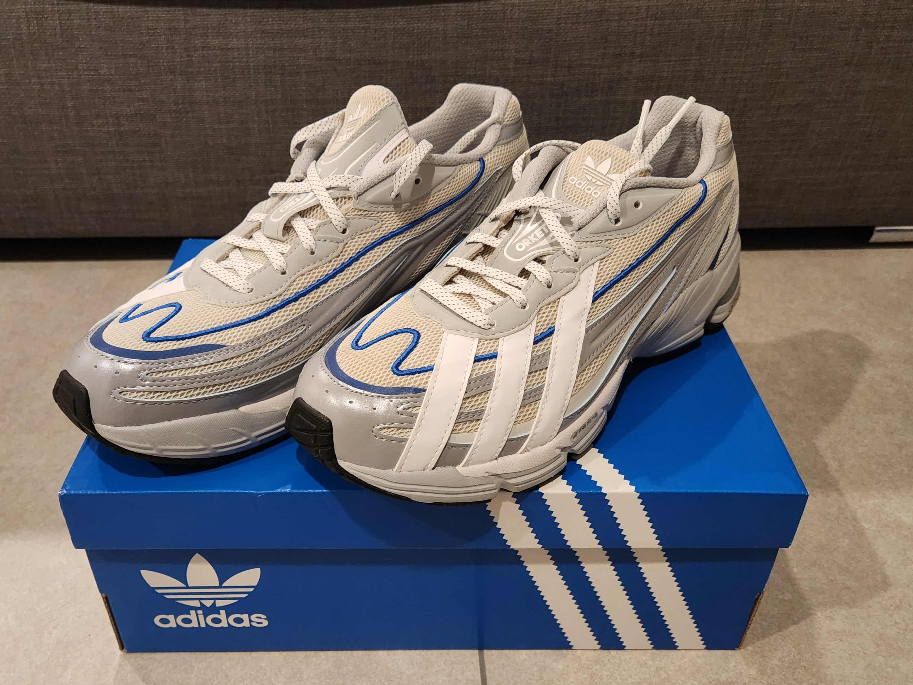 Adidas Orketro Bliss Cloud White 착용 스타일