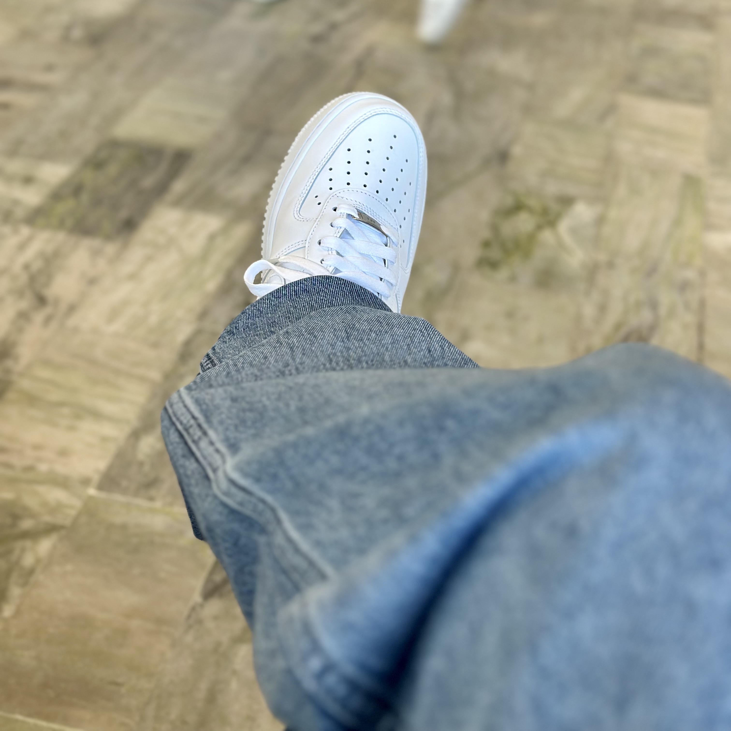 Nike Air Force 1 '07 Low White 착용 스타일