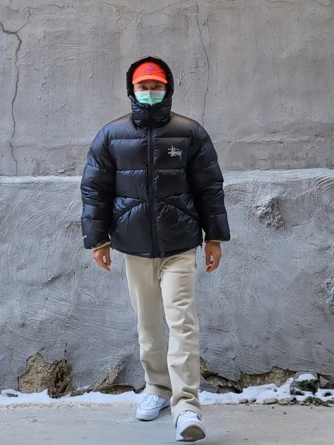 Stussy Micro Ripstop Down Parka Black, Nike ACG H86 Cap Habanero Red 착용 스타일 - 1