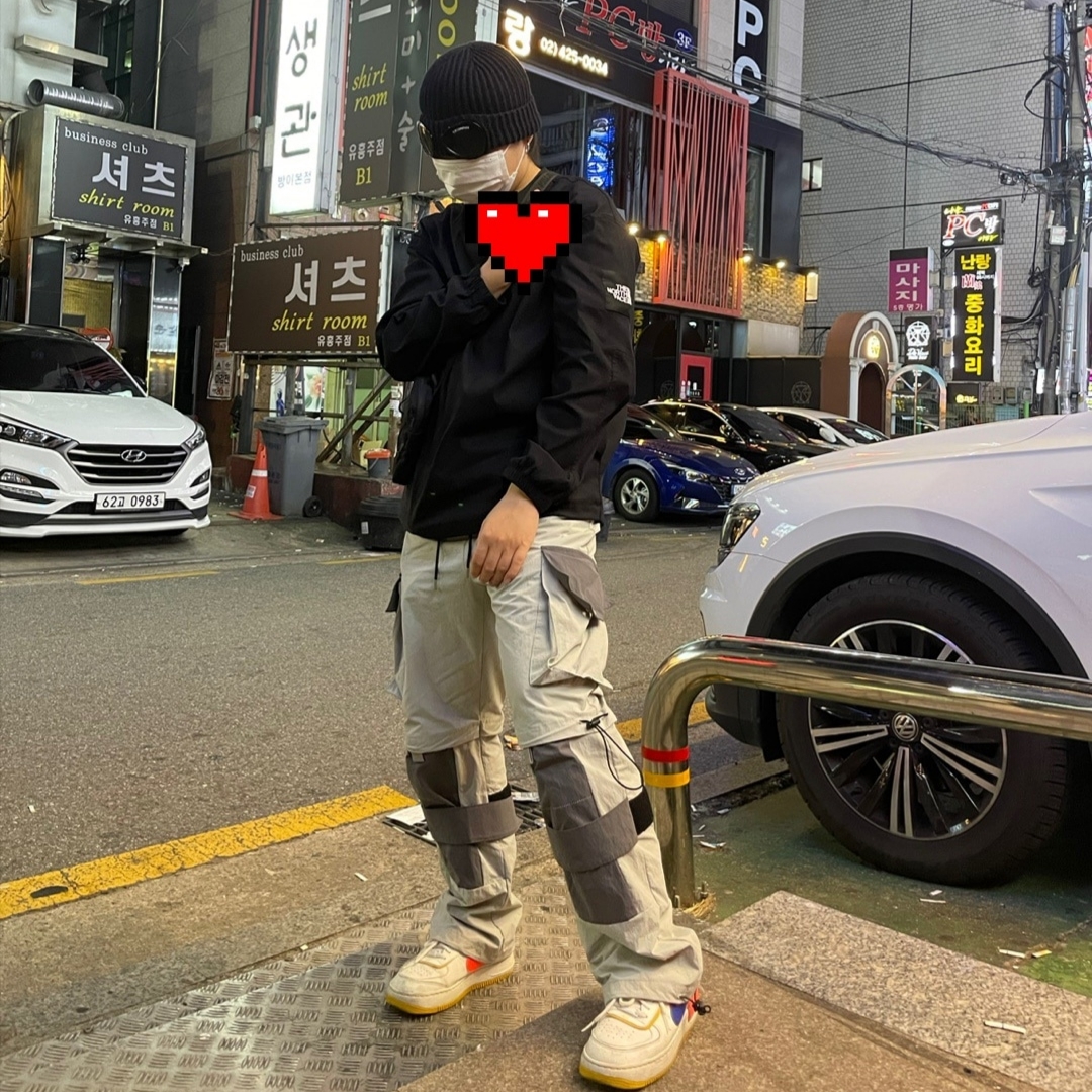 (W) Nike Air Force 1 Shadow White Crimson Blue, C.P. Company Extra Fine Merino Wool Goggle Beanie Black 착용 스타일
