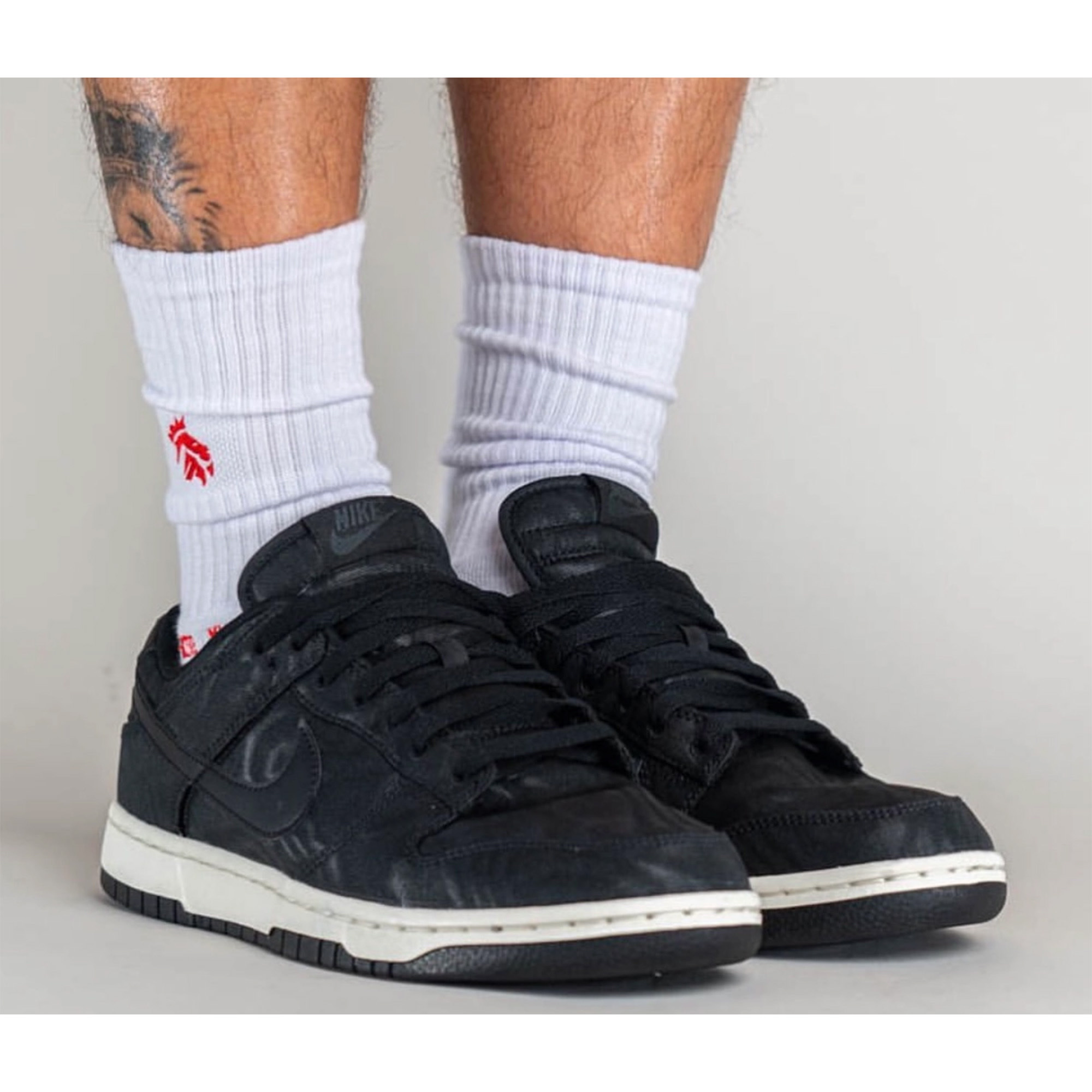 Nike Dunk Low Retro Black, Nike SB Dunk Low Pro Black Cool Grey 착용 스타일 - 2