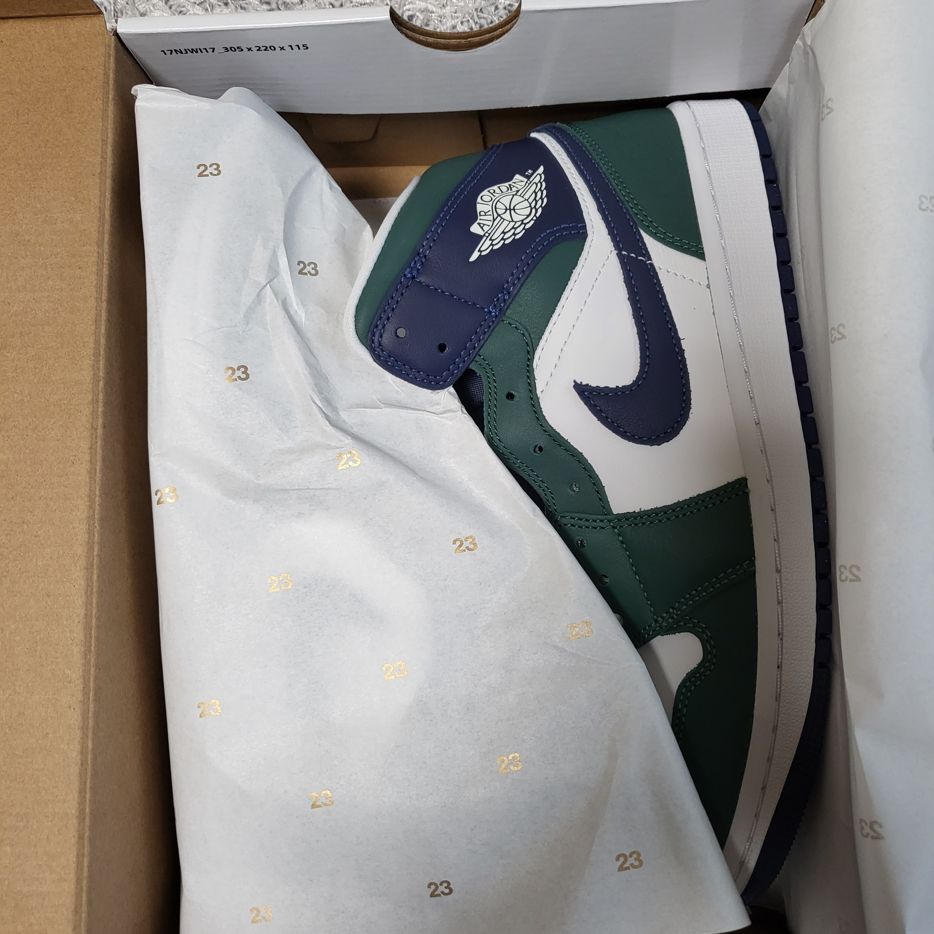 (W) Jordan 1 Mid SE Noble Green 착용 스타일 - 3