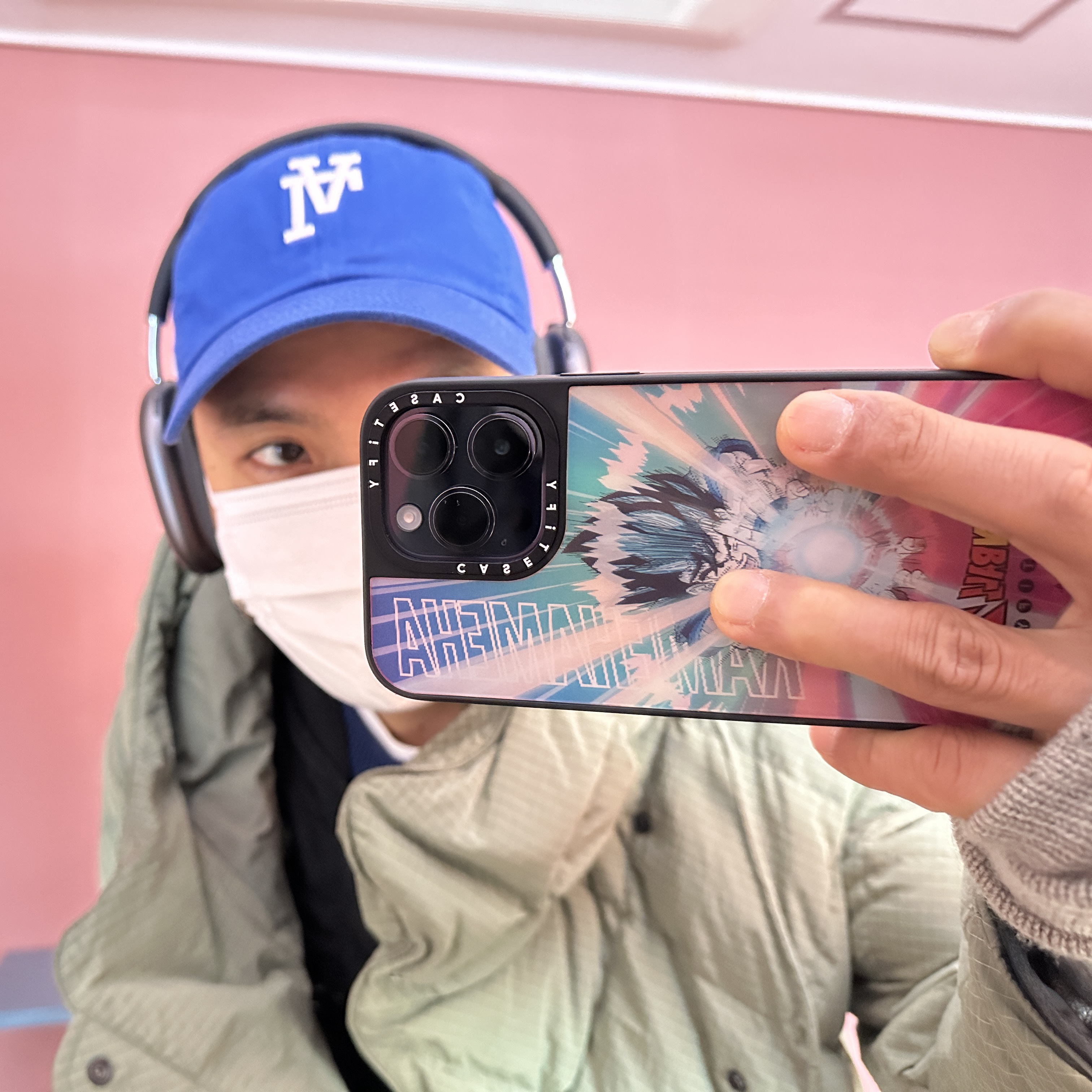 Apple AirPods Max Lightning Space Gray (Korean Ver.), Apple iPhone 14 Pro Max 1TB Deep Purple (Korean Ver.) 착용 스타일 - 2