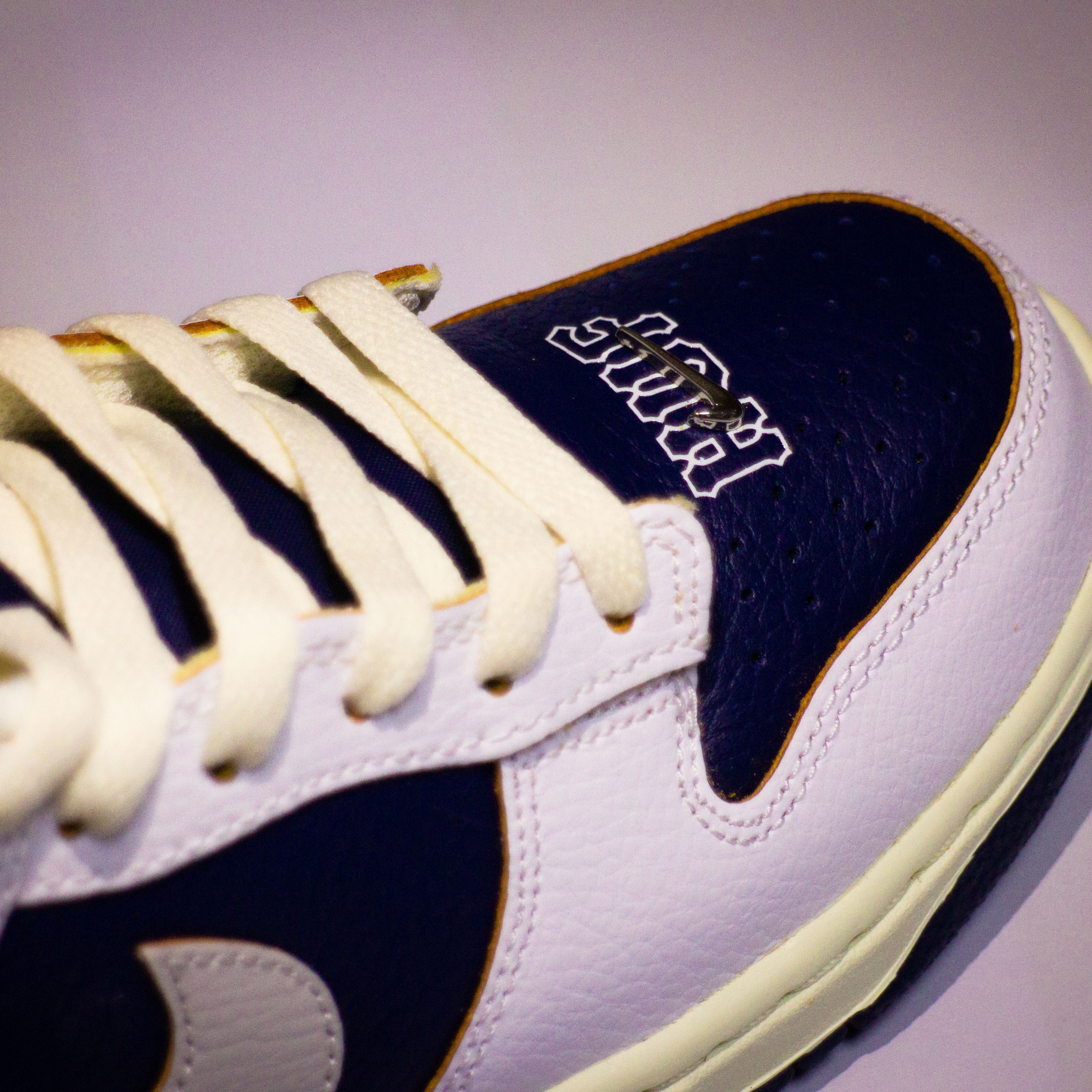 Nike x HUF SB Dunk Low New York 착용 스타일
