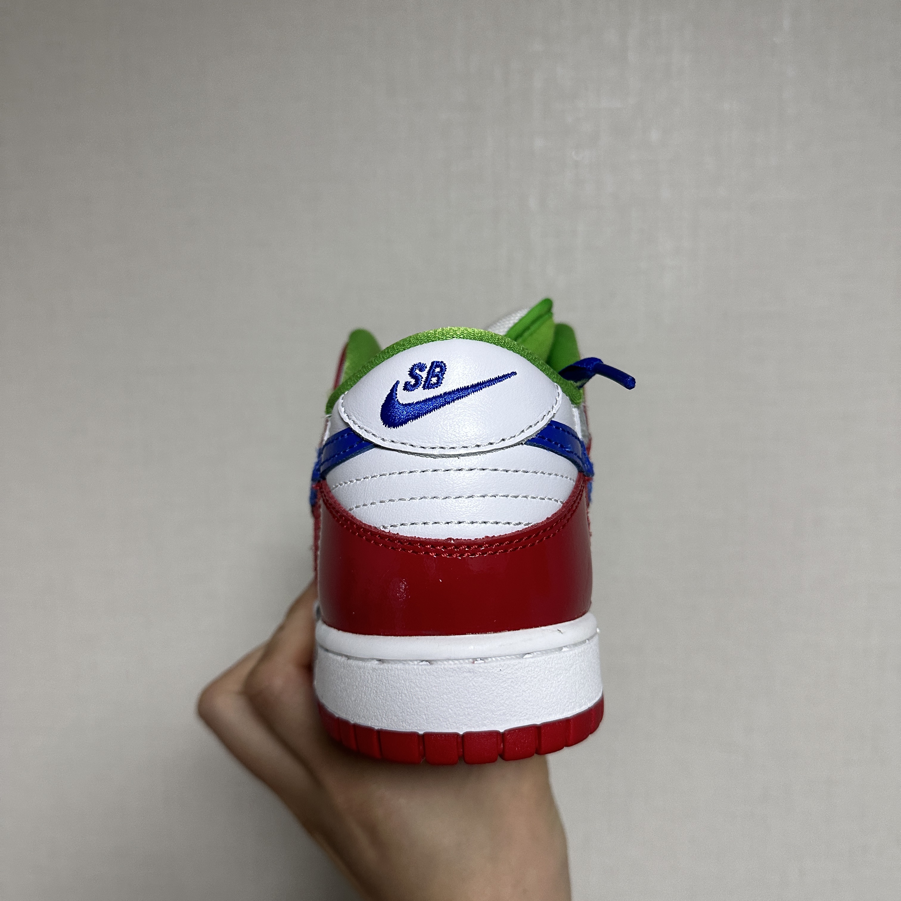 Nike SB Dunk Low Sandy 착용 스타일 - 3