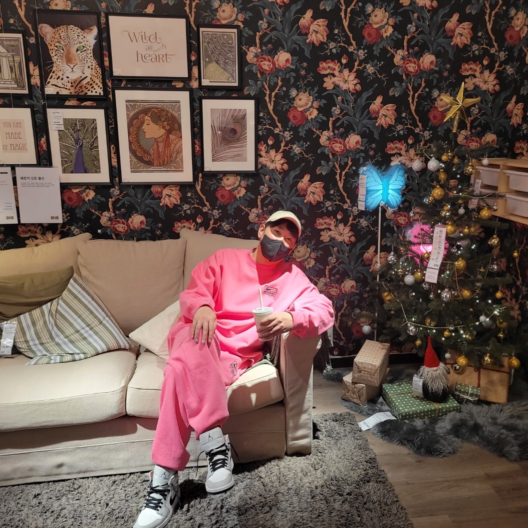 Nike x Stussy NRG Washed Fleece Pants Lotus PInk (DO5296-670), Nike x Stussy NRG Washed Fleece Crewneck Lotus PInk 착용 스타일