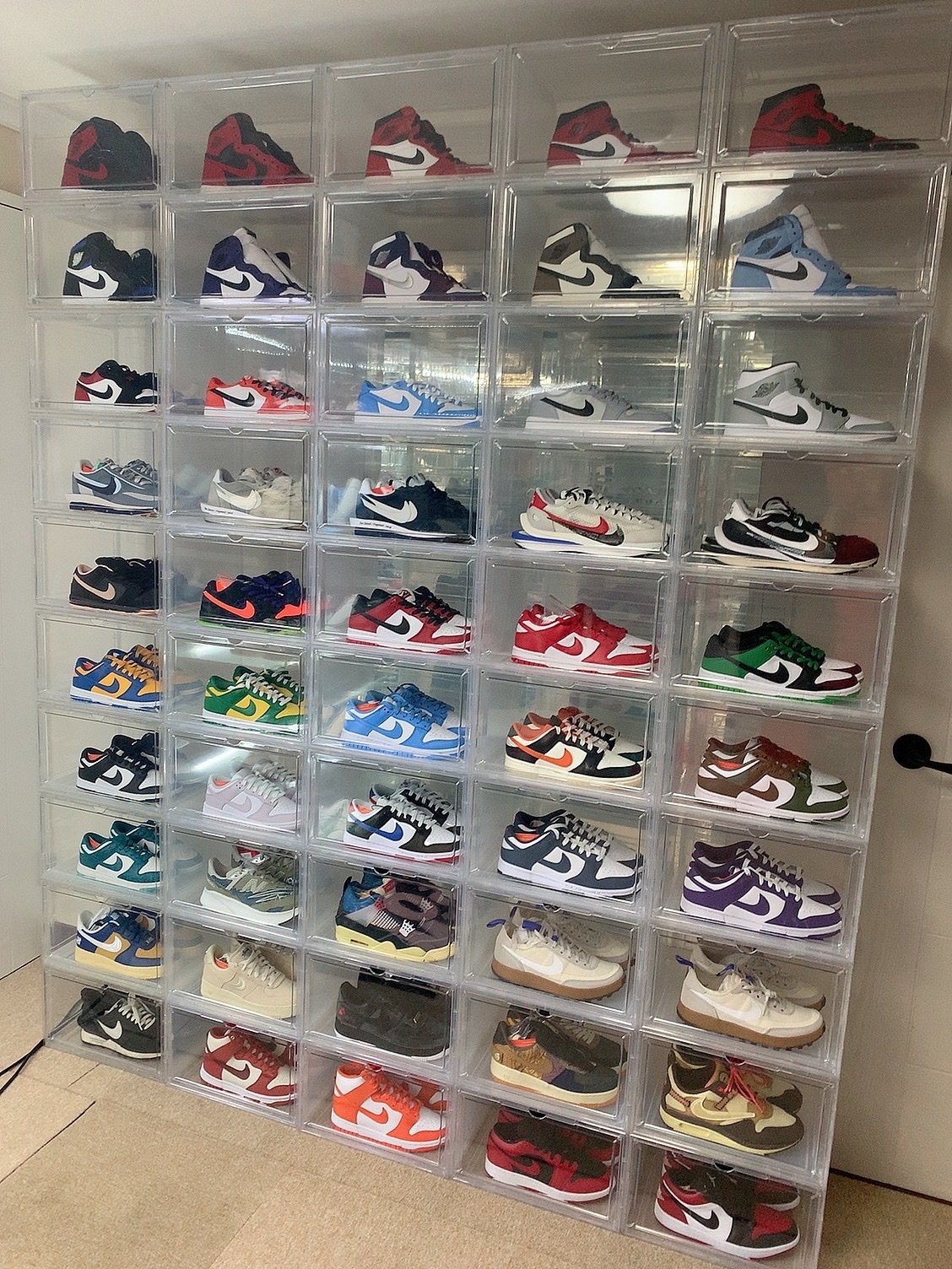 Jordan 1 x Travis Scott x Fragment Retro Low OG SP Military Blue, Jordan 1 x Travis Scott Retro Low OG SP Sail and Ridgerock 착용 스타일 - 2