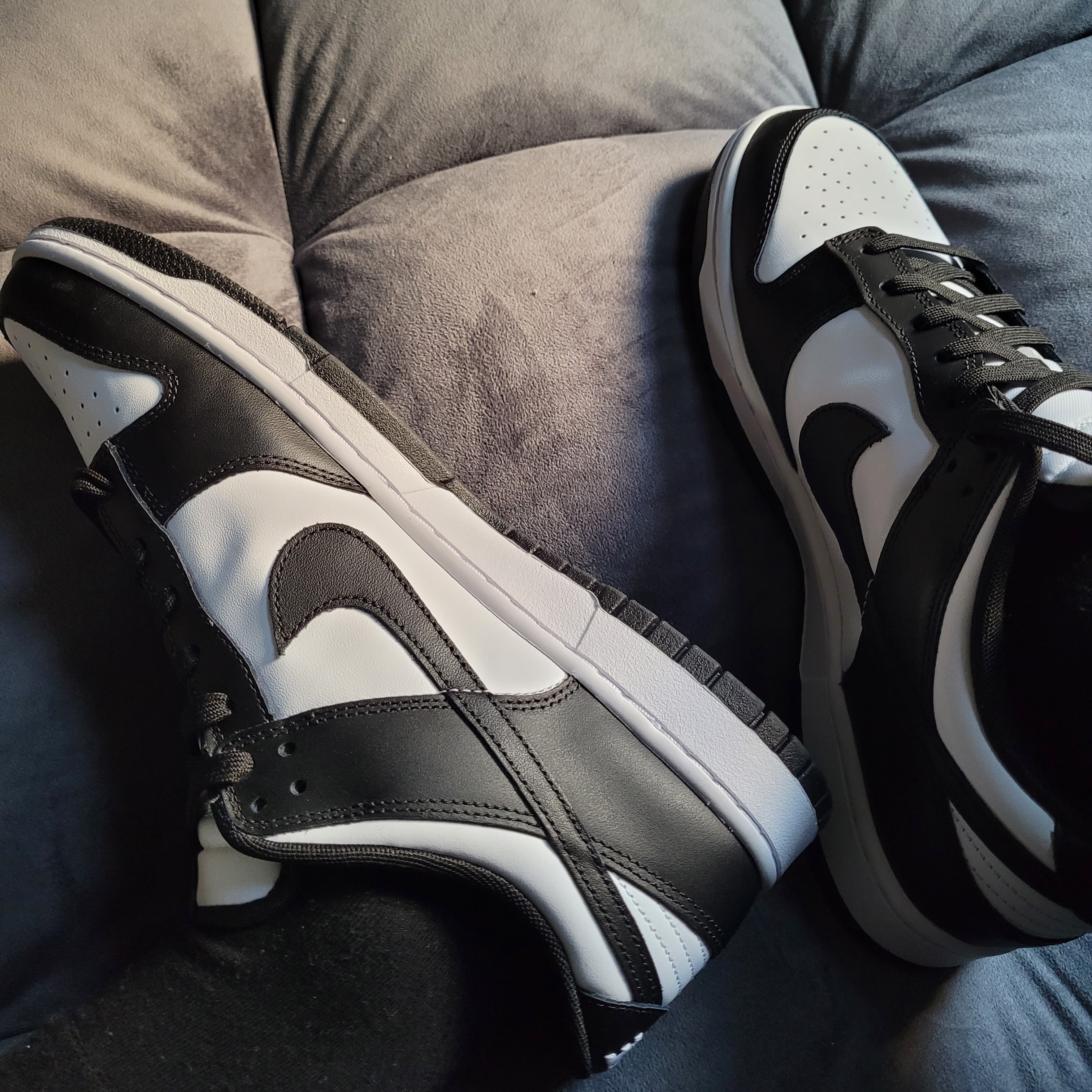 Nike Dunk Low Retro Black 착용 스타일