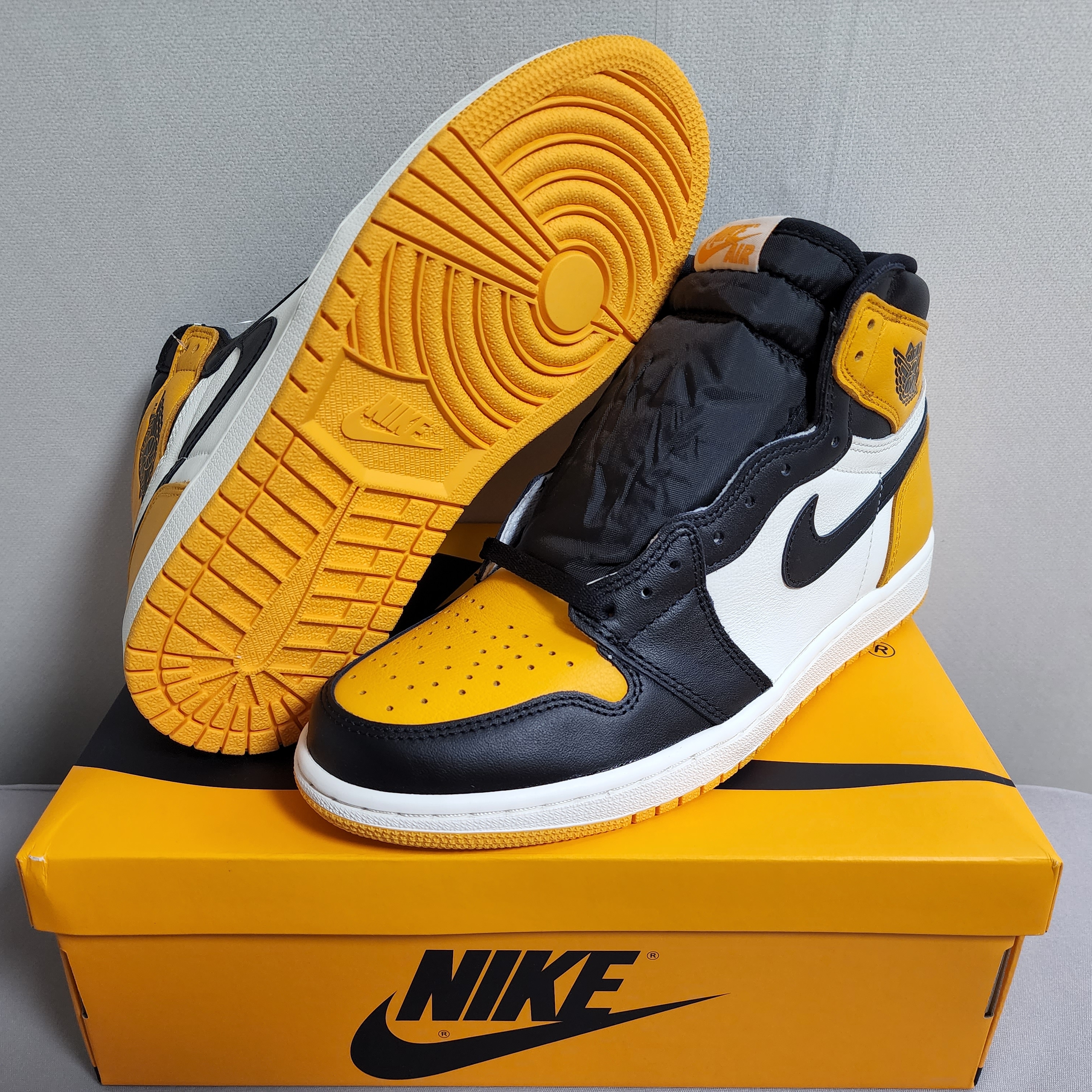 Jordan 1 Retro High OG Taxi 착용 스타일