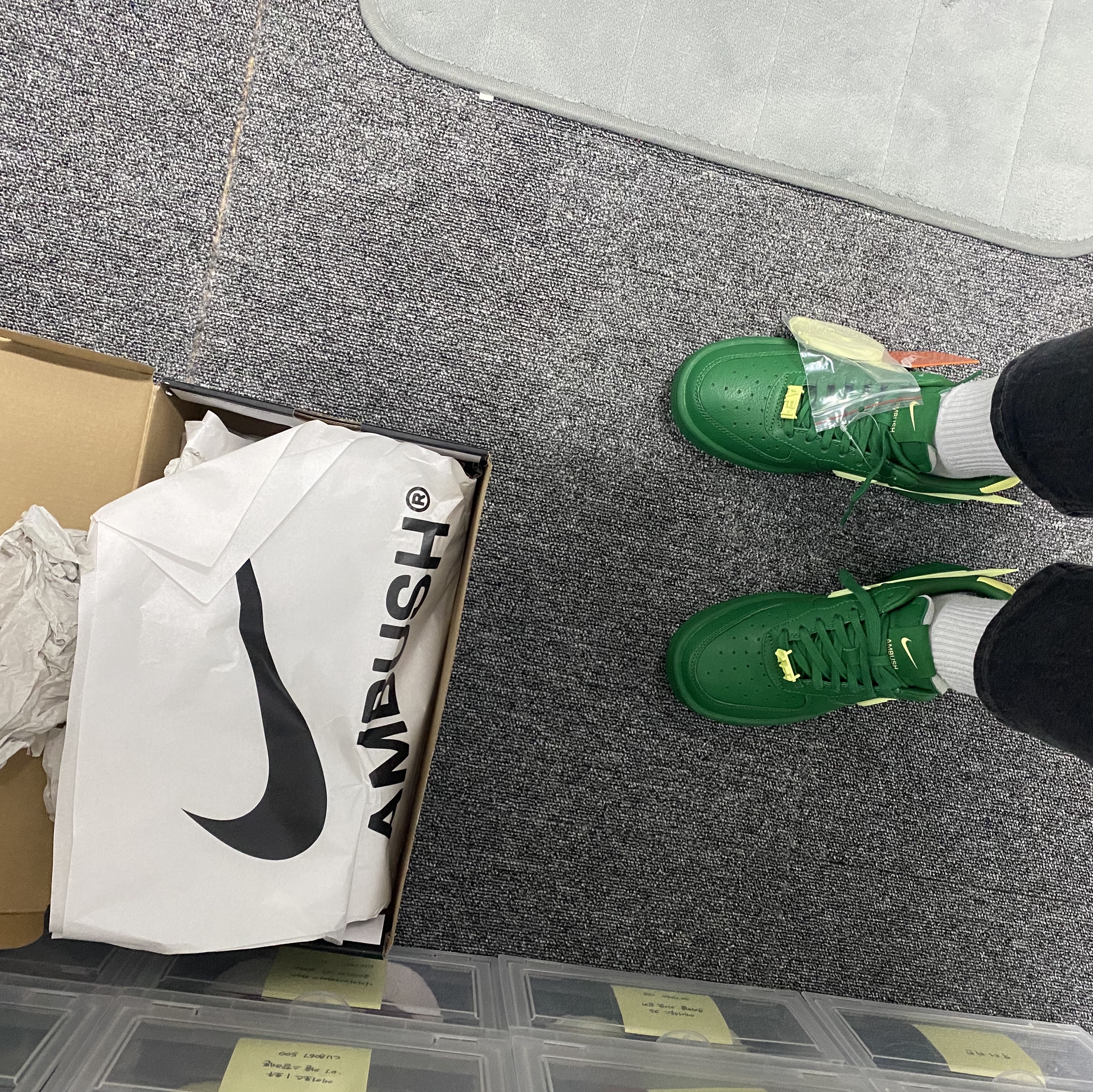 Nike x Ambush Air Force 1 Low SP Pine Green and Citron 착용 스타일 - 1
