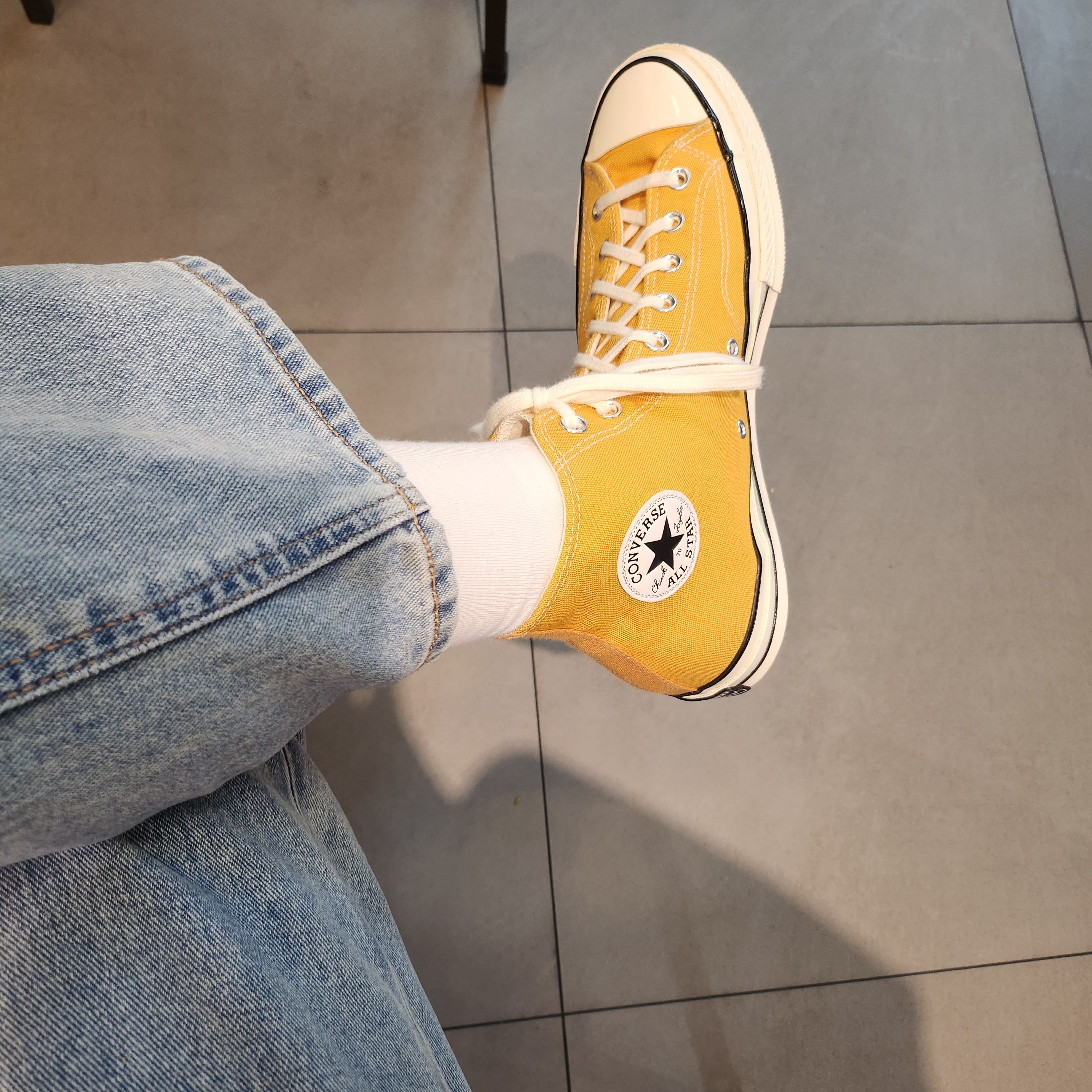 Converse Chuck 70 High Vintage Canvas Sunflower 착용 스타일