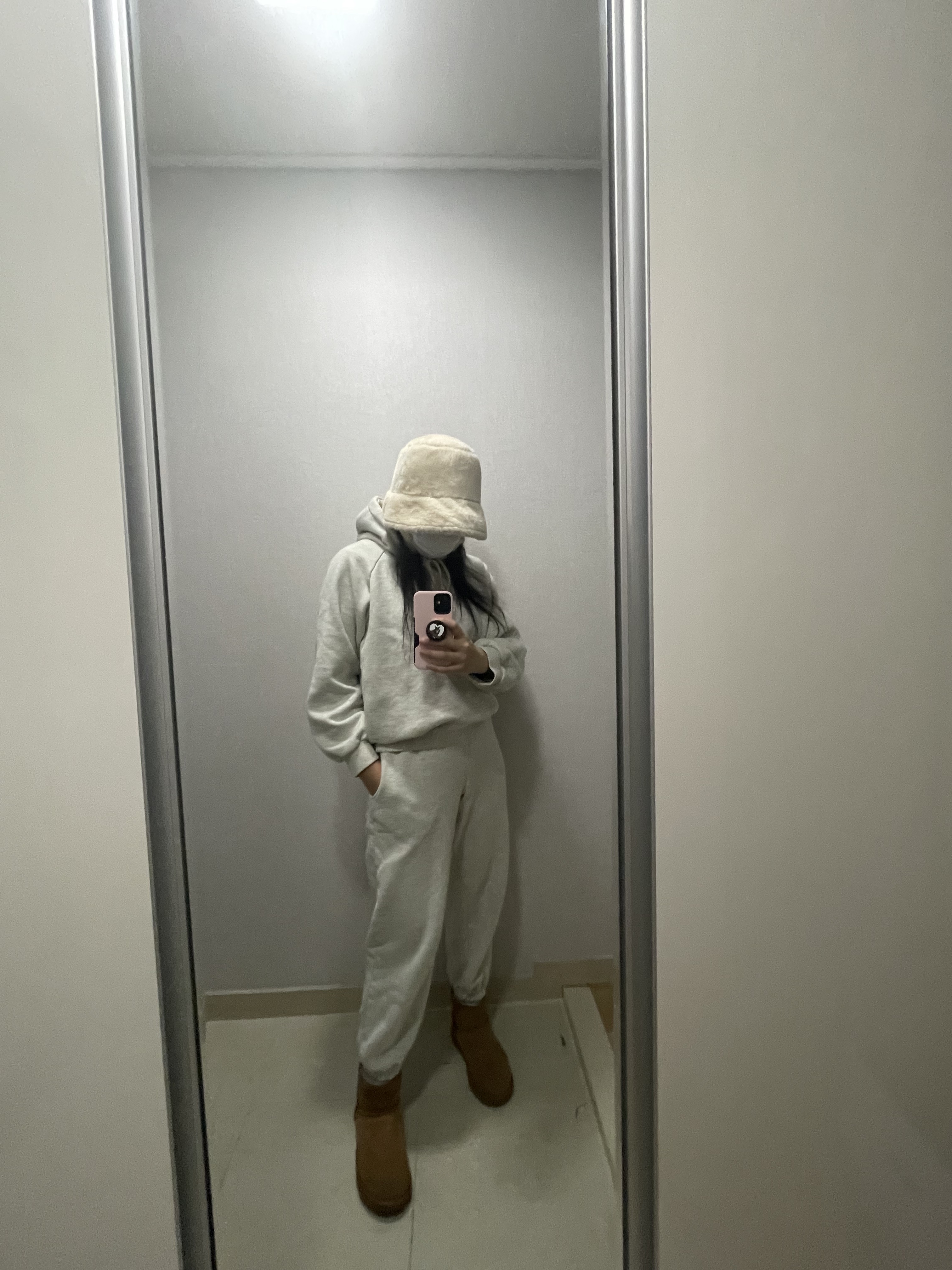 (W) UGG Classic Mini II Boots Chestnut 착용 스타일