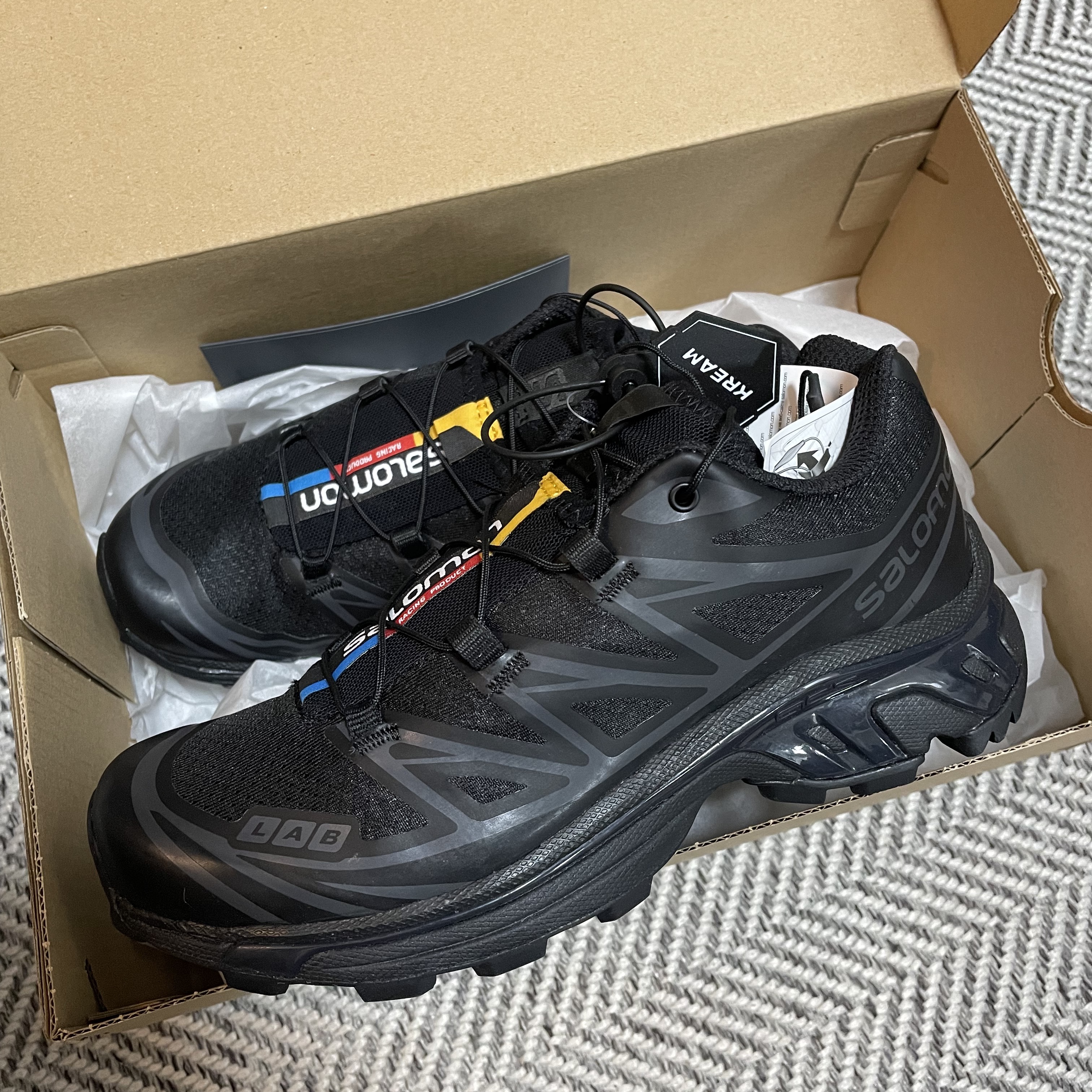 Salomon XT-6 ADV Black 착용 스타일
