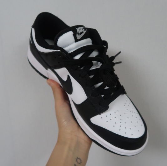 (W) Nike Dunk Low Black 착용 스타일 - 1