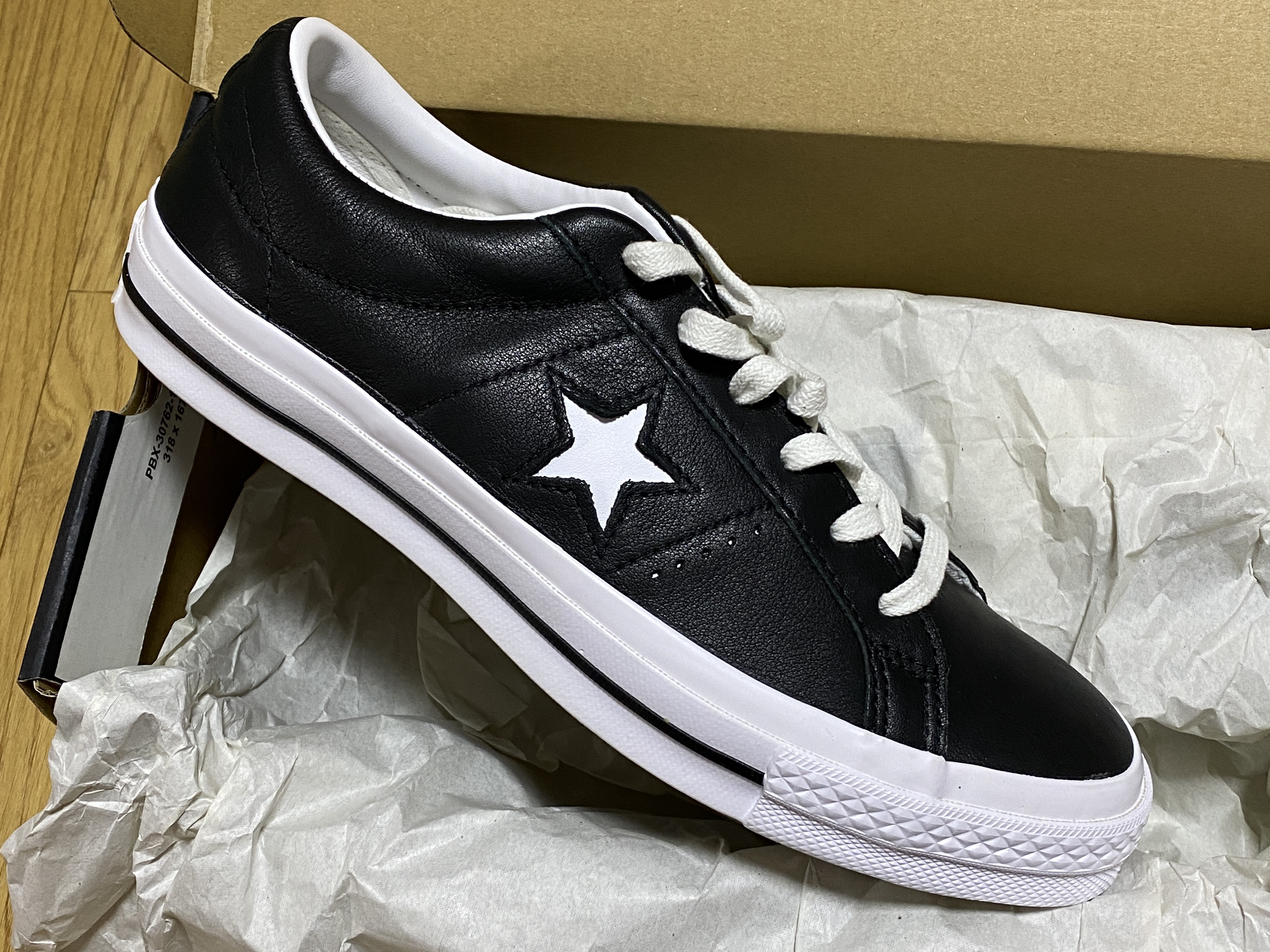 Converse One Star Ox Leather Black 착용 스타일