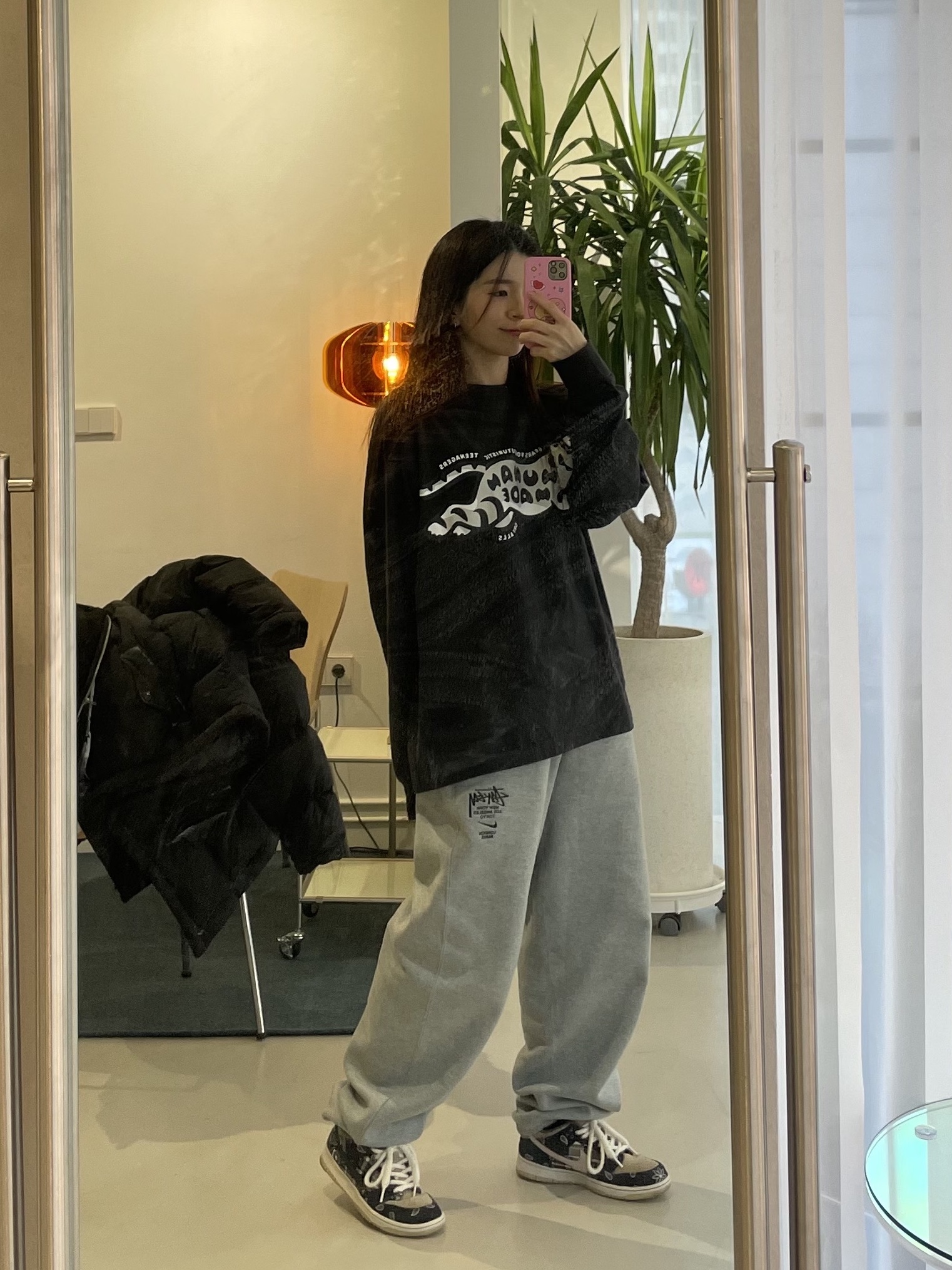 Human Made Tiger L/S T-Shirt Black, Nike x Stussy NRG ZR Fleece Pants Heather Grey - US/EU 착용 스타일 - 2