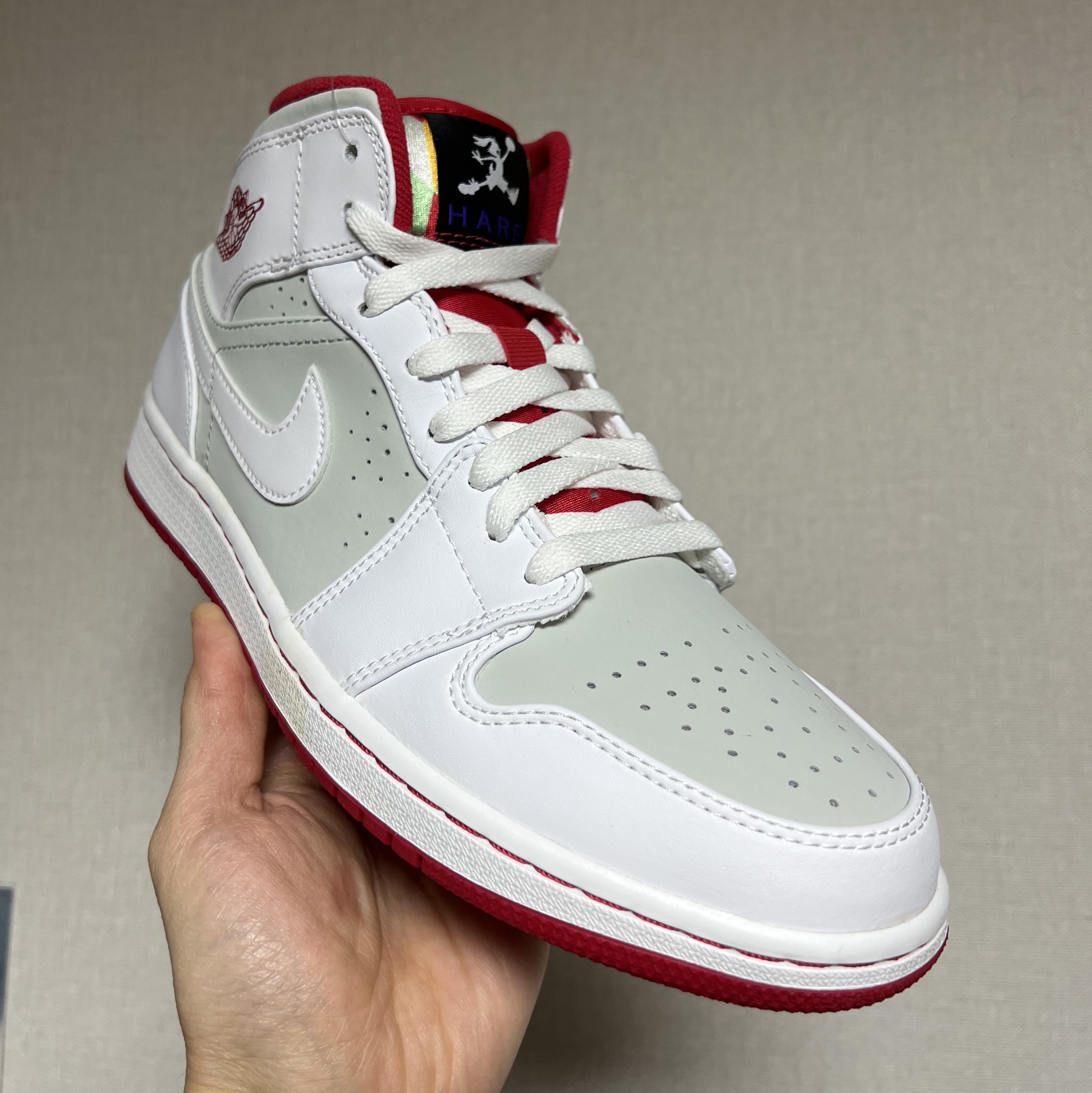 Jordan 1 Retro Hare Jordan 2015 착용 스타일 - 1