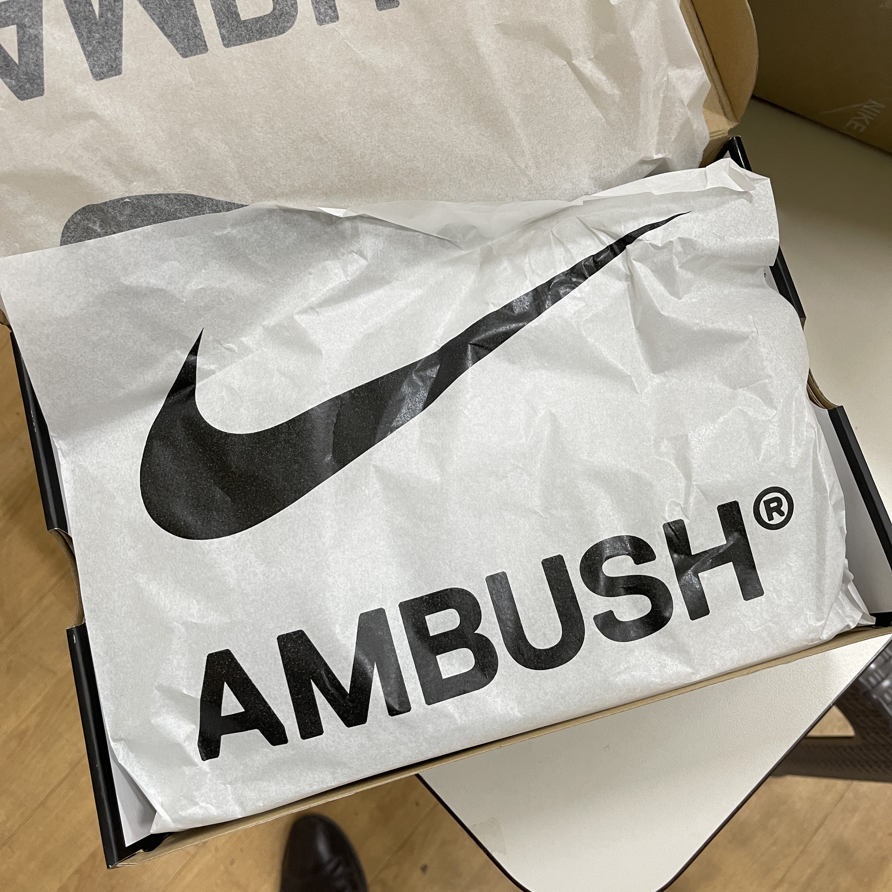 Nike x Ambush Air Force 1 Low SP Pine Green and Citron 착용 스타일 - 1