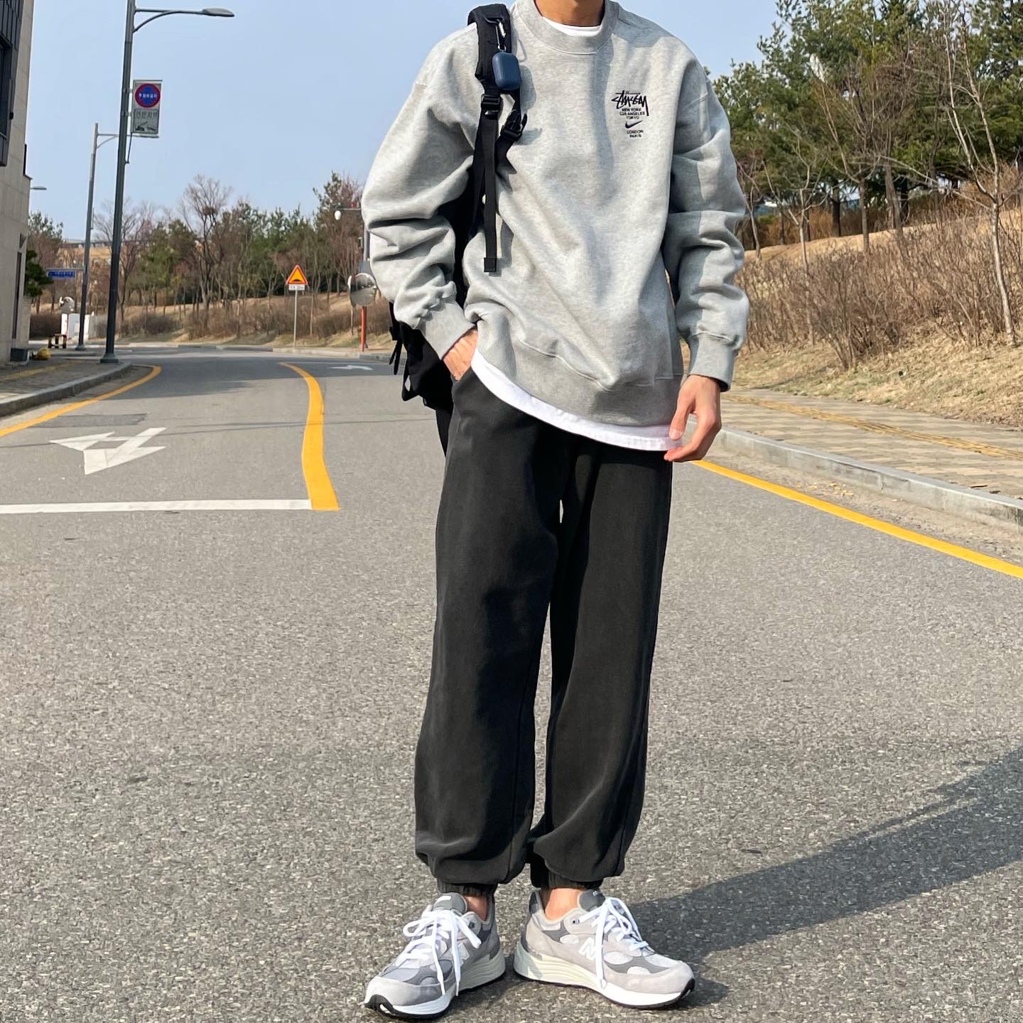 New Balance 992 Made in USA Grey - D Standard, Nike x Stussy NRG ZR Fleece Crewneck Heather Grey - US/EU 착용 스타일 - 2