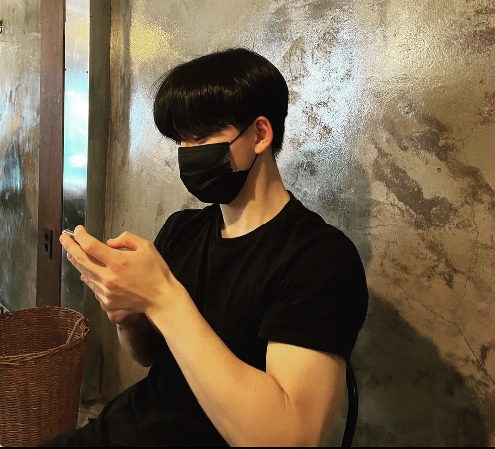 KREAM 프로필 이미지