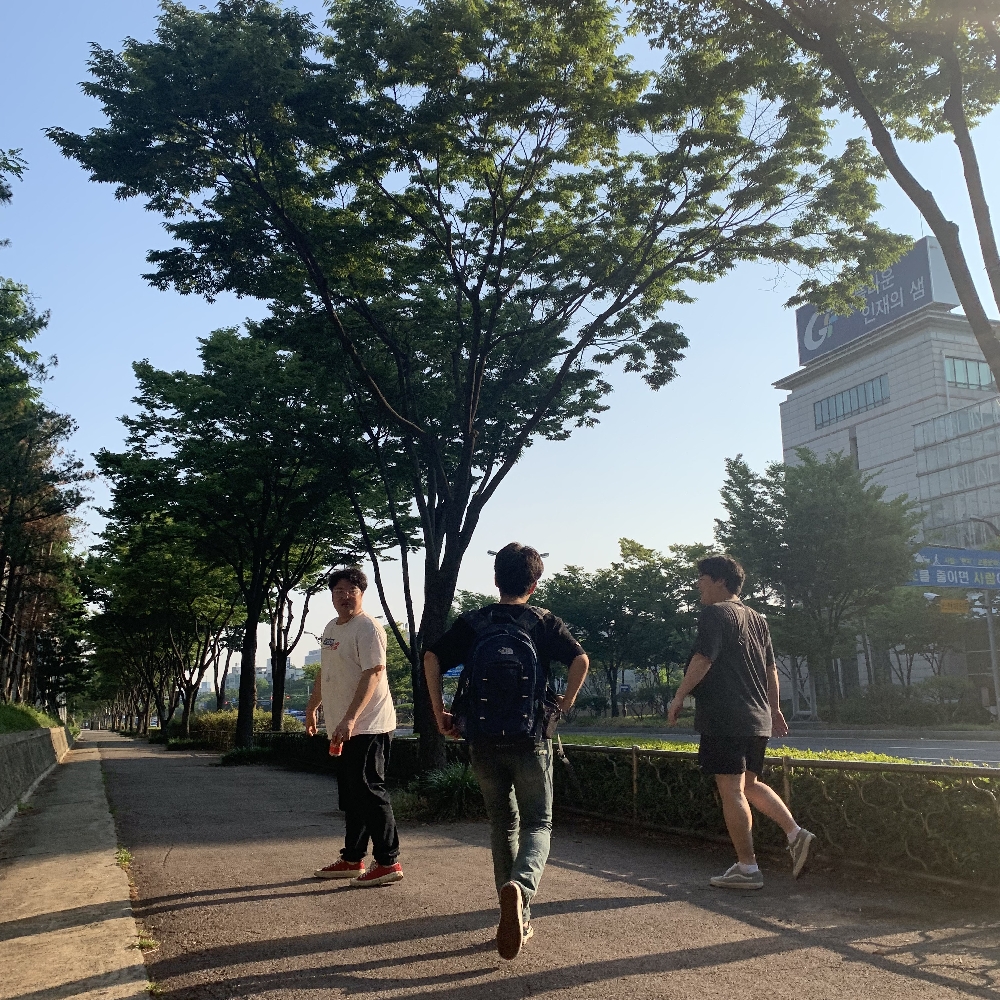 KREAM 프로필 이미지