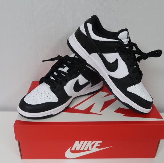 (W) Nike Dunk Low Black 착용 스타일 - 2