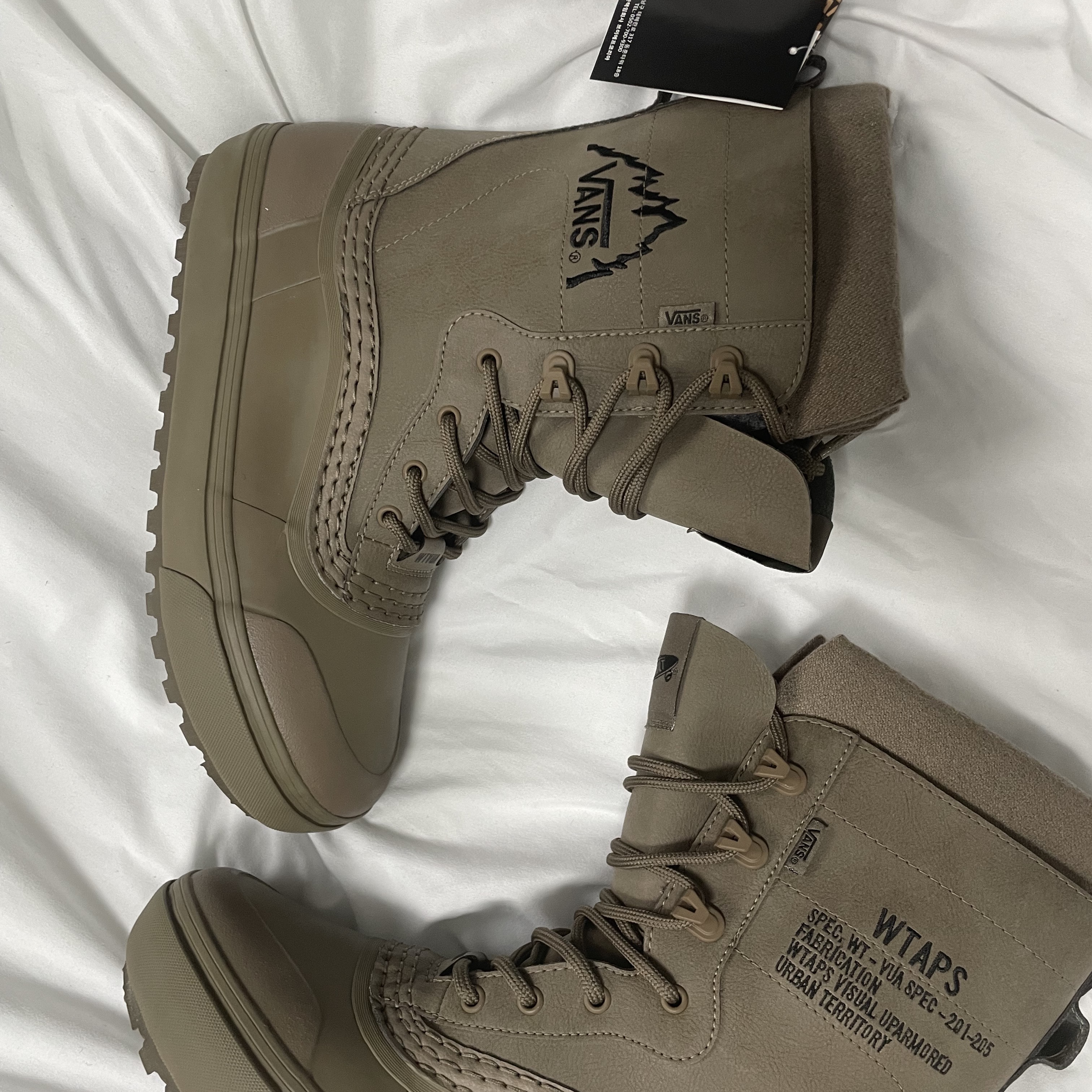 Vans Vault x WTAPS Standard Snow MTE Coyote 착용 스타일