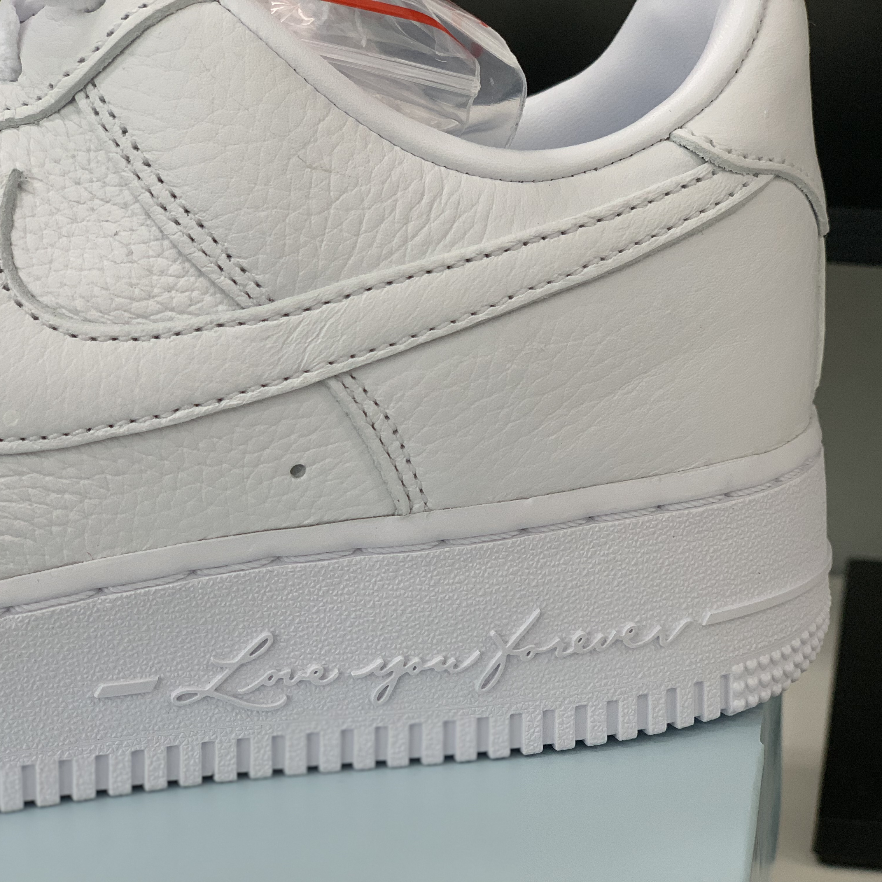 Nike x Drake Nocta Air Force 1 Low SP Certified Lover Boy White 착용 스타일 - 4